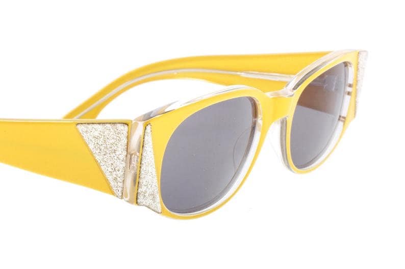 NV Marylin one of a kind rocker sunglasses, yellow / silver glitter asymmetrical pattern , NOS 80s mint