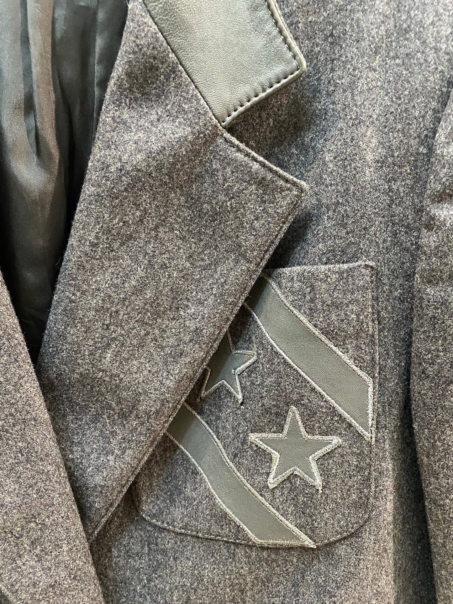 Parade military inspired grey wool blazer with leather details & star patches, Mint 80s Italy