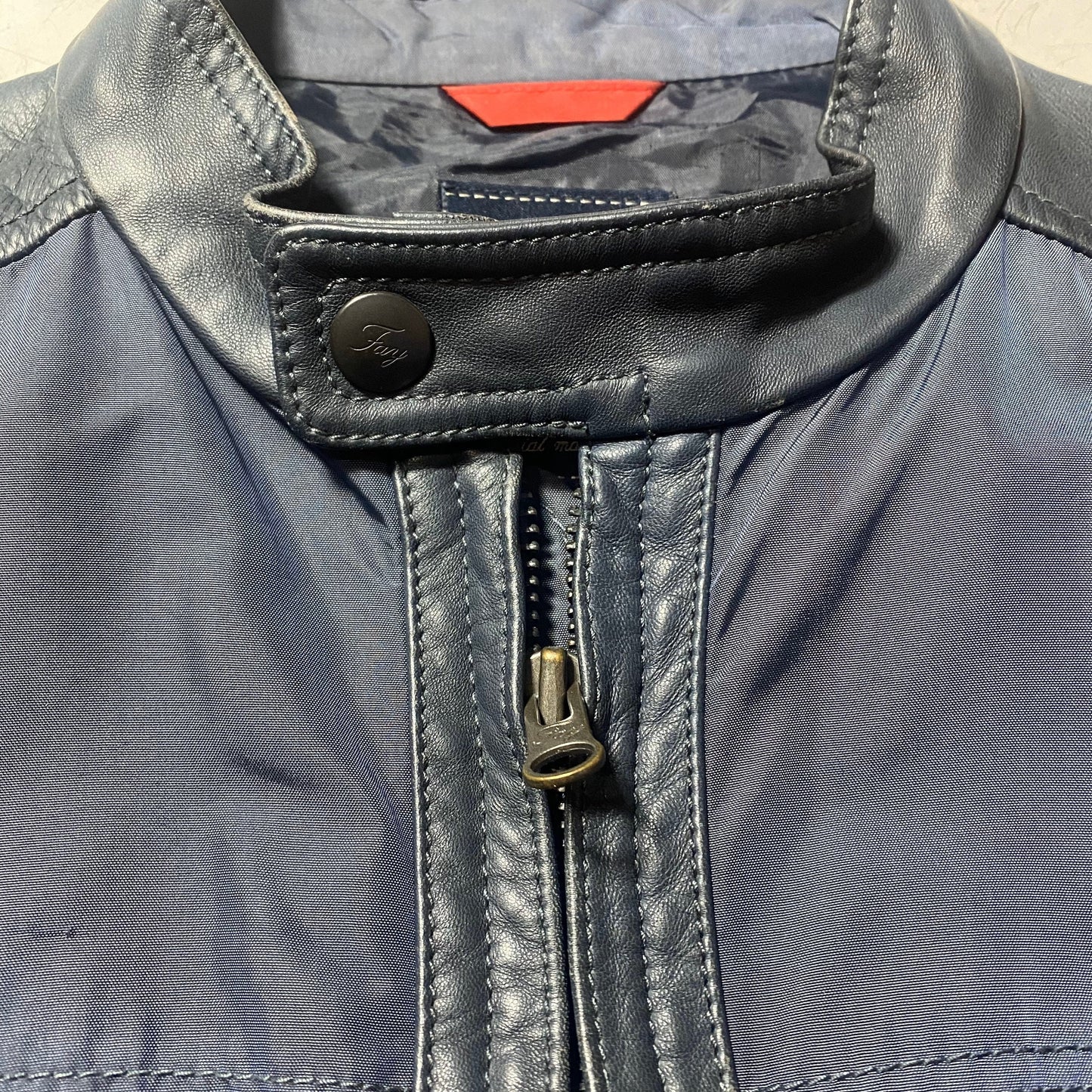 Giacca a vento Fay Spring in nylon/agnello blu navy, ottime condizioni