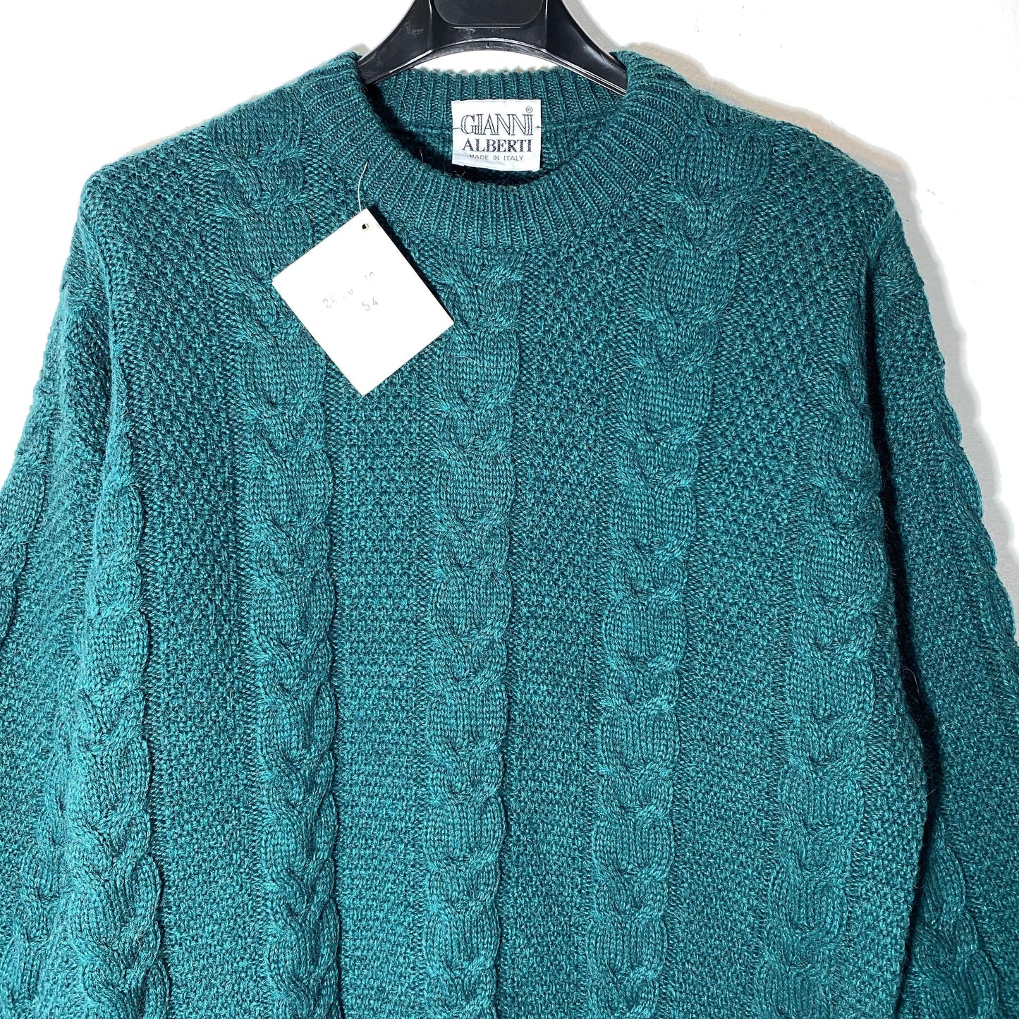Gianni Alberti NWT alpaca / merino wool blend waive cable knit jumper made in Italy, new and minty 80s sz 54