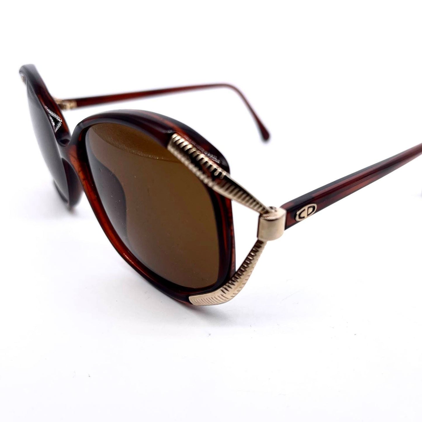 Christian Dior 2490 hony oversized sunglasses with carved golden hinges 80s NOS Germany