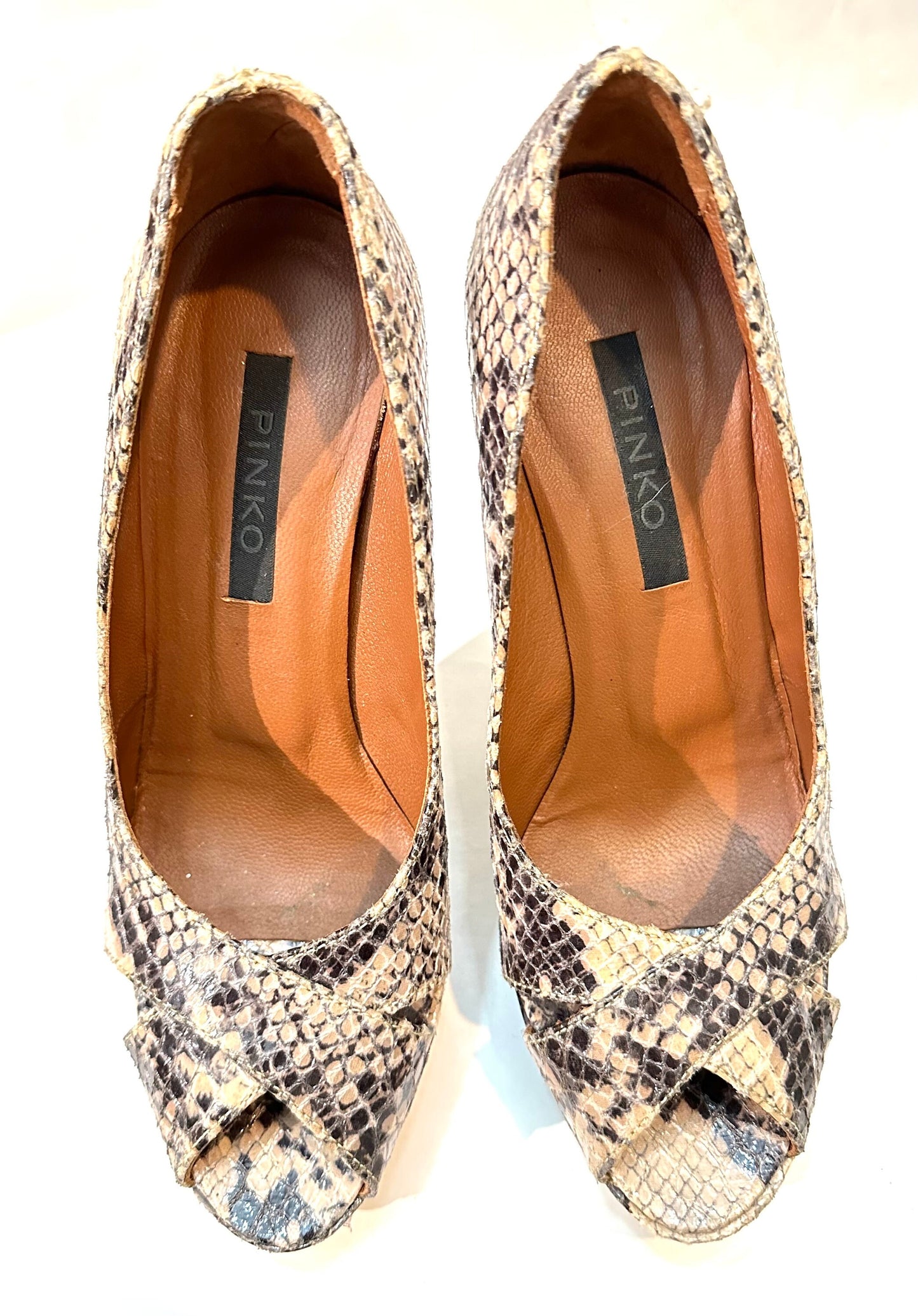 Pinko snake leather high heels shoes made in Italy sz 38, mint