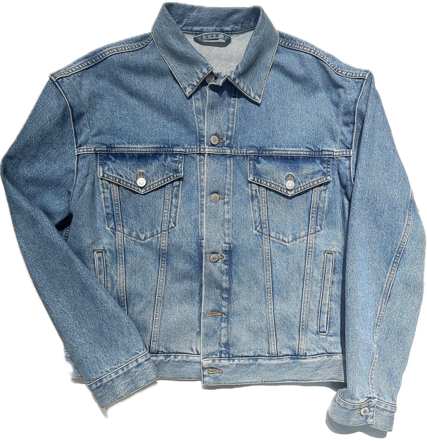 Gucci FW22 Gremlins LTD edition denim jacket/vest sz 48, NEW