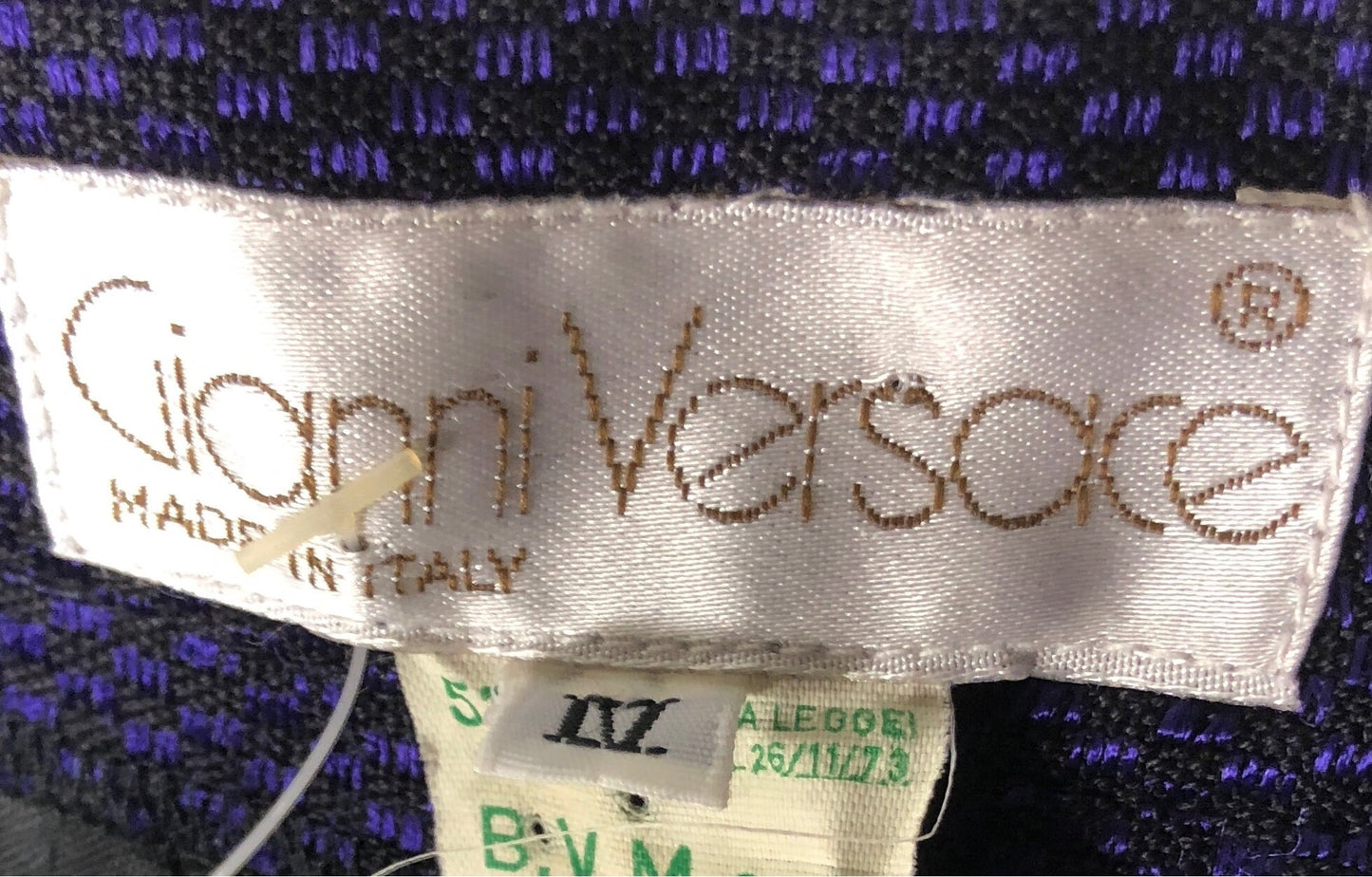Gianni Versace classy sartorial trousers in brown checkered jacquard viscose, zippered ankles, NOS 80s W Tags