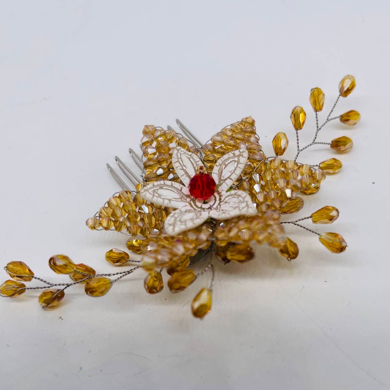 Hair Comb Crystals hand made with metal silver mading a flower glass beads