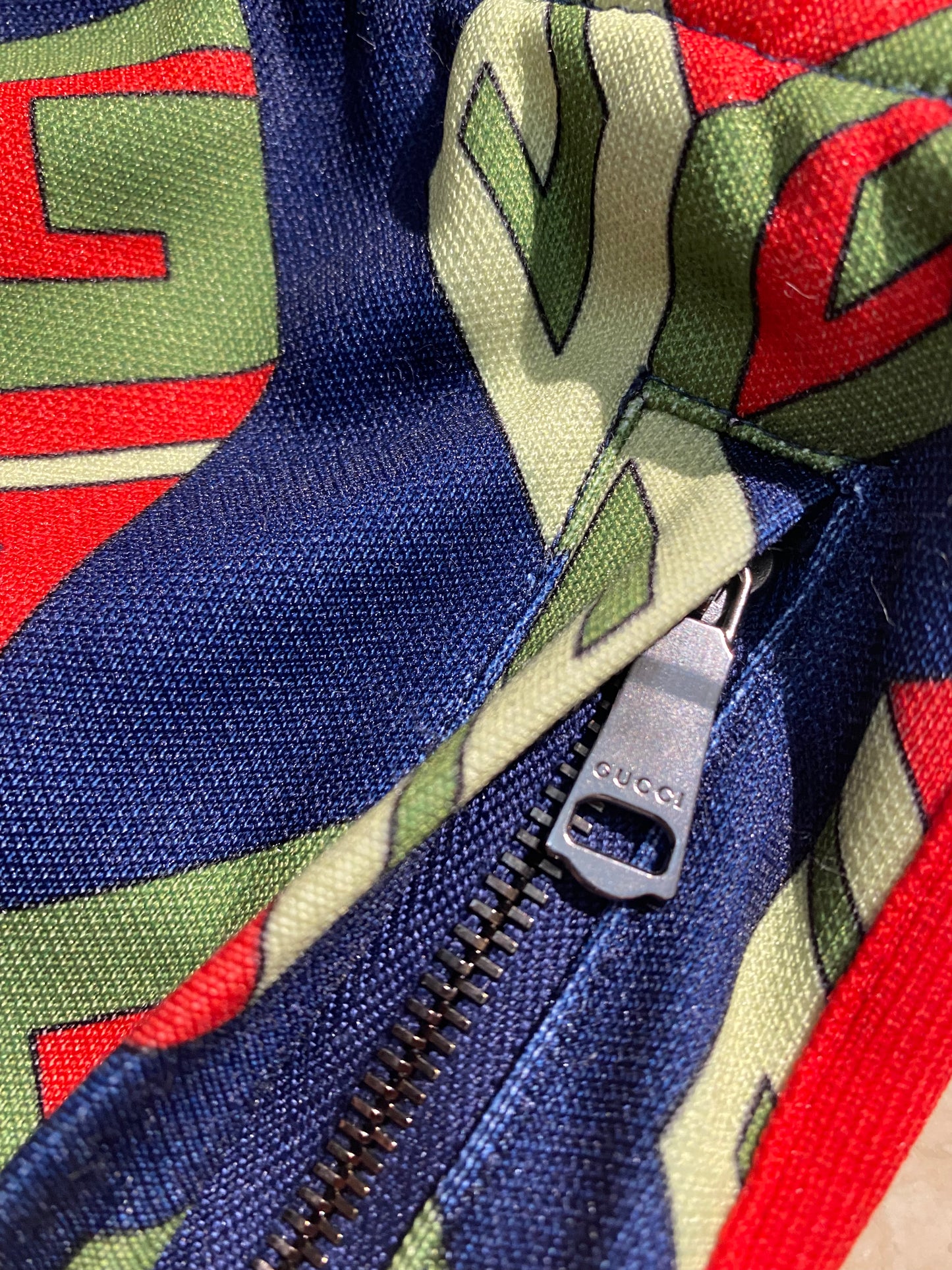 Gucci G 3D logo allover blue trackpants in great condition sz L