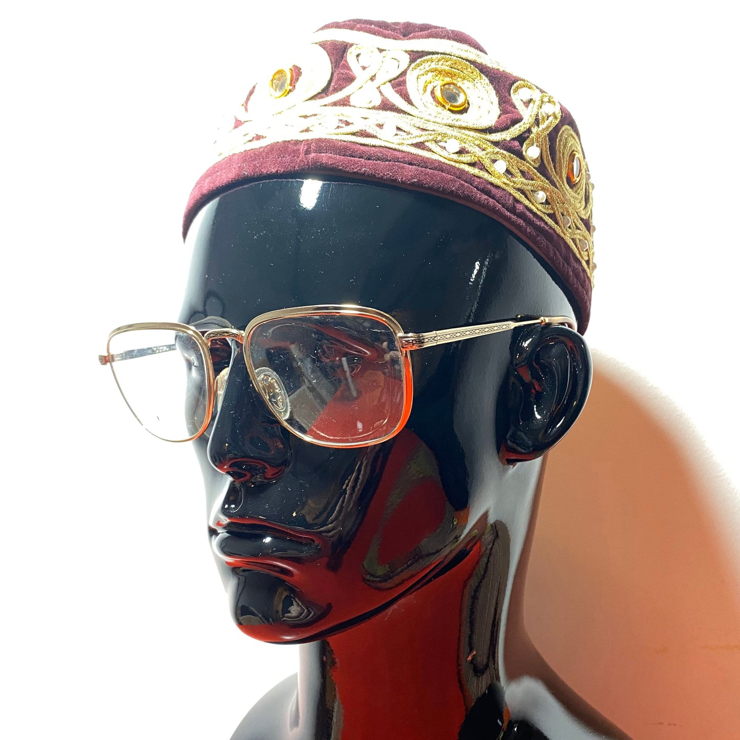 Gucci 1225square gold frames with decó details, 1990s NOS Italy