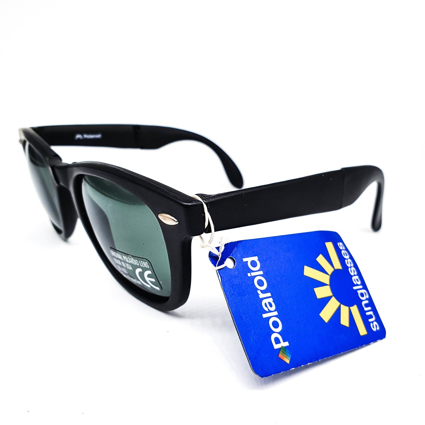 Polaroid 8243A vintage classic foldable black cellulose acetate wayfarer sunglasses, 1990s NOS. Framed in Italy