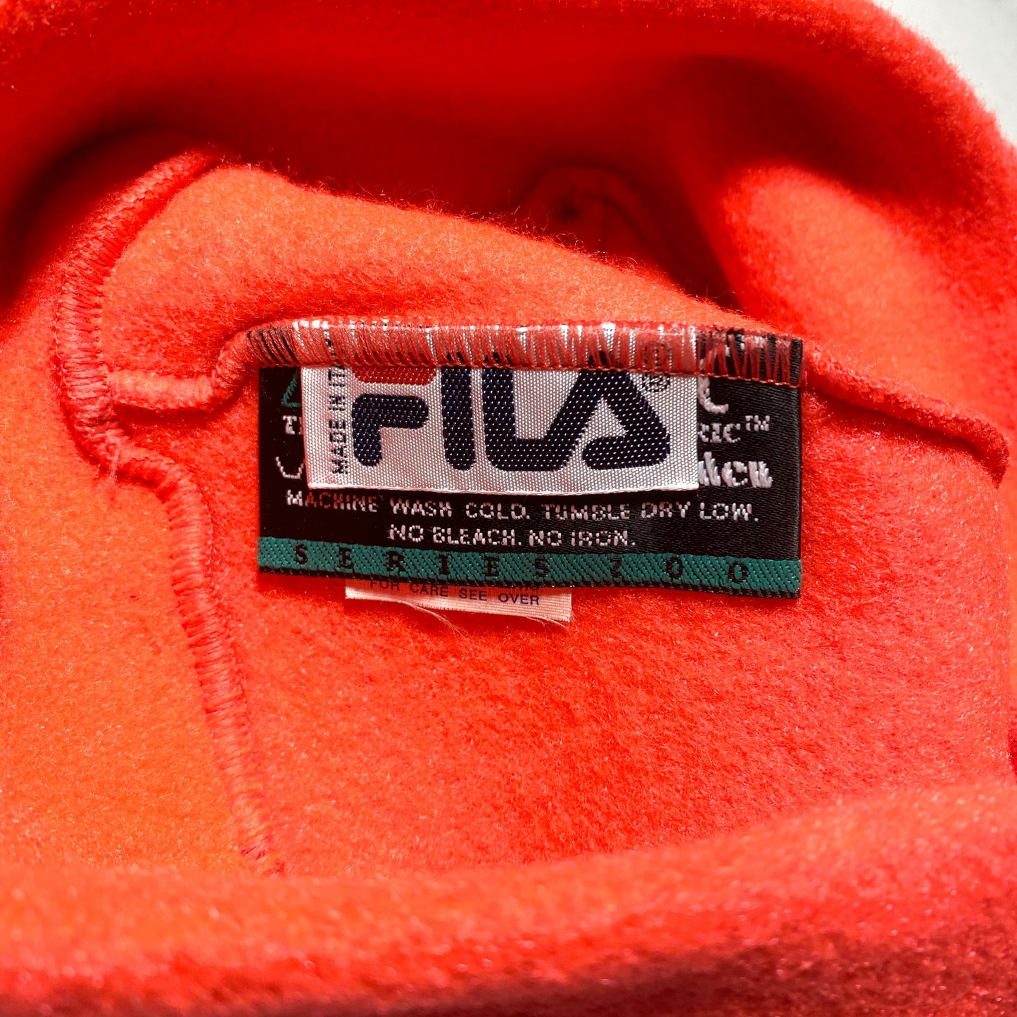 Fila 90s NON neon orange fleece beanie hat for skying, mint condition