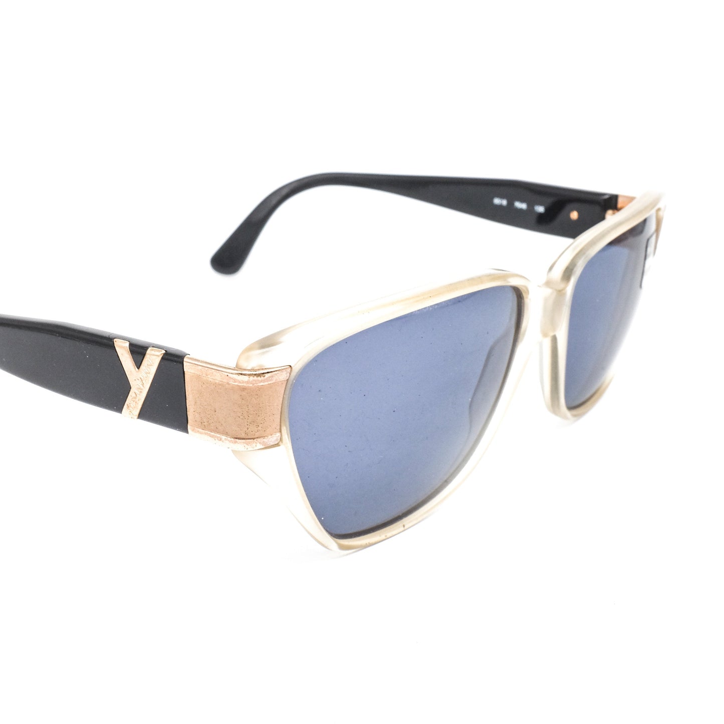 YSL Saint Laurent y646 wayfarer style sunglasses with clear acetate rim, black temples and golden hinges, 1970s NOS France.