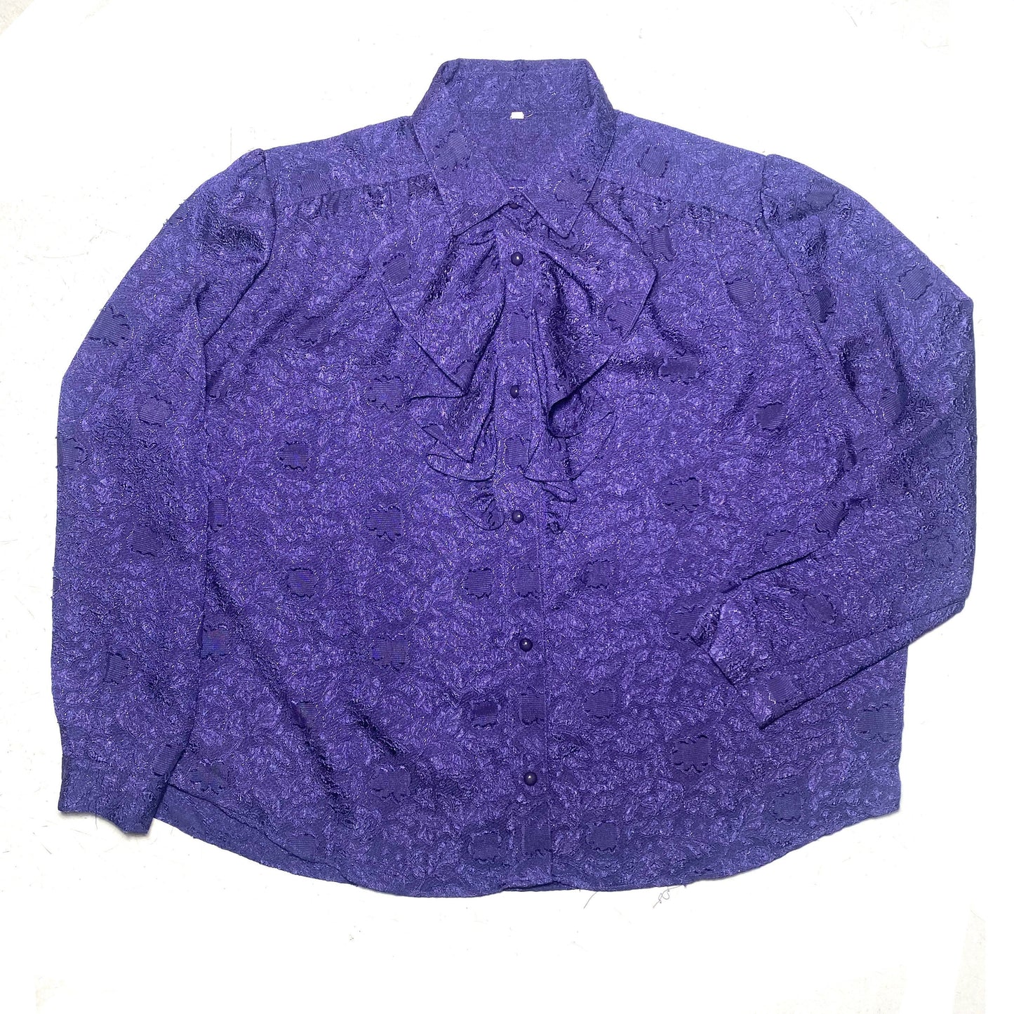 Purple baroque floral laces allover jabot blouse made in Italy in the 70s, perfect condition