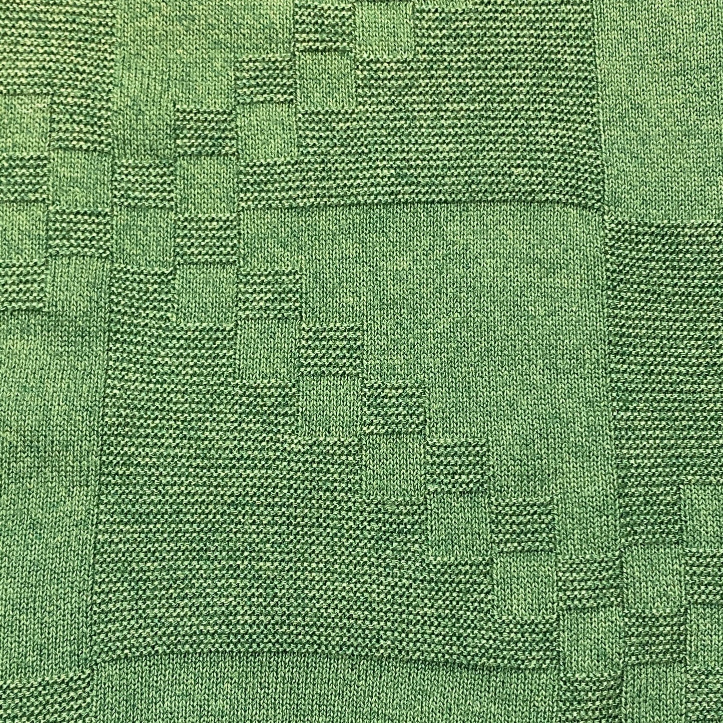 Lacoste green cotton pullover with geometrical tone on tone allover, mint condition sz 5