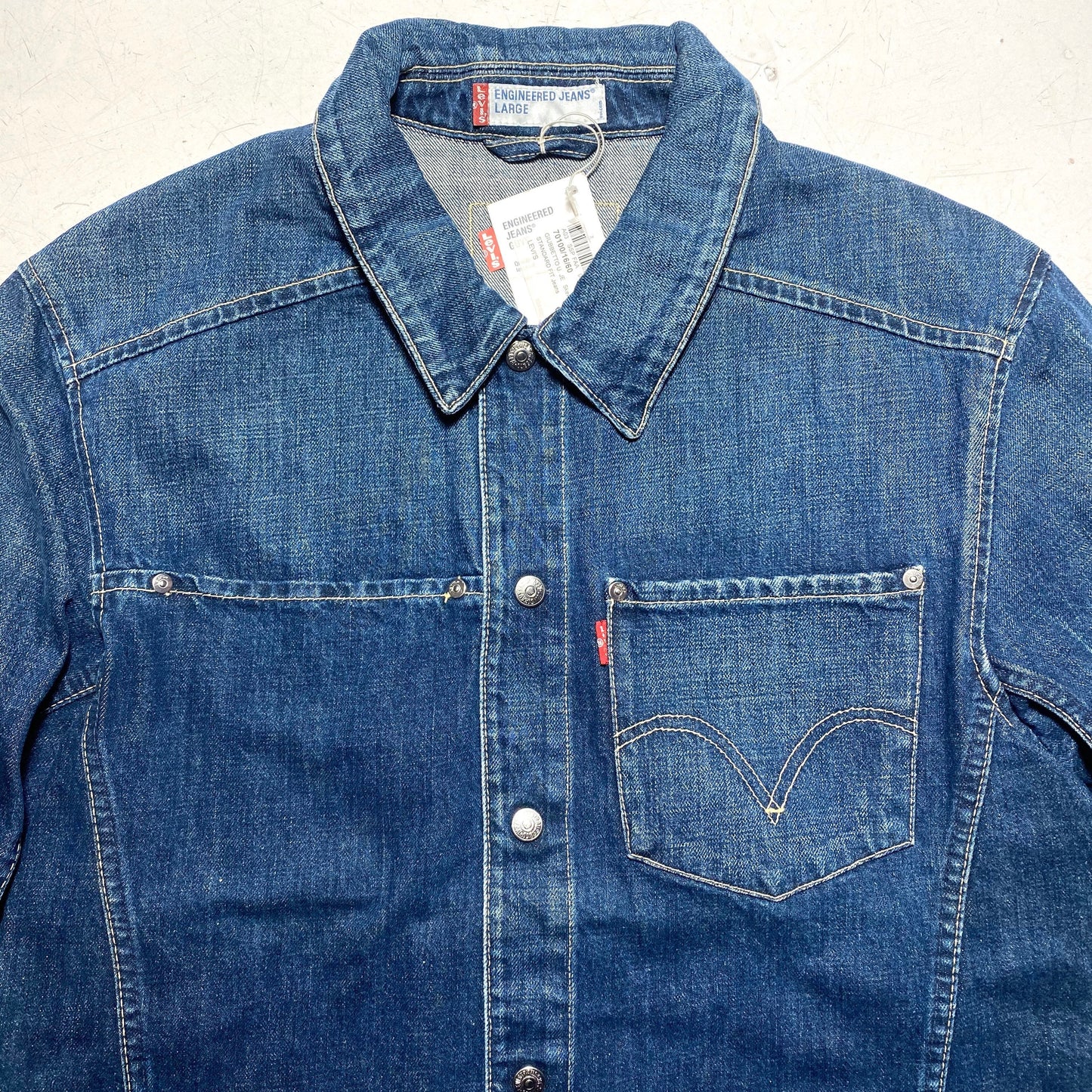 Levi’s Engineered NWT indigo denim trucker jacket, 90s new with tags