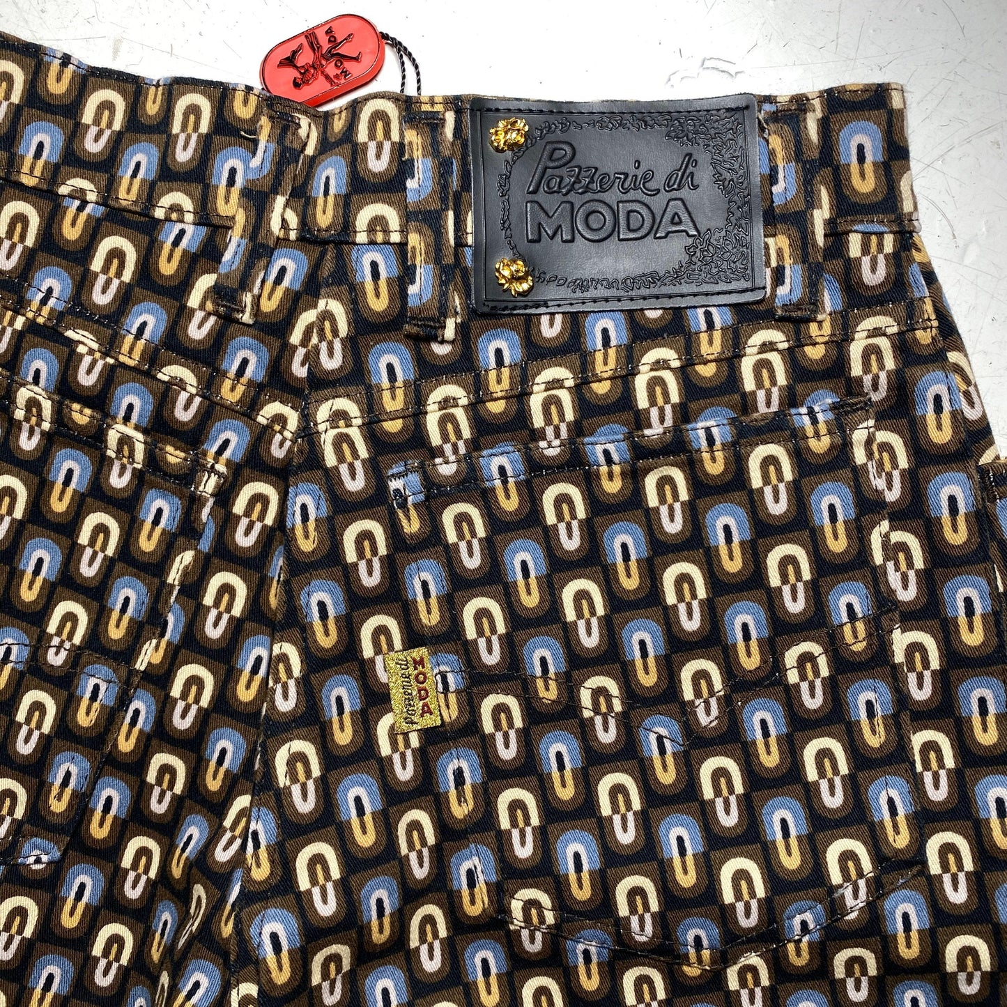 Mod style print geometrical print ladies trousers sz 42, new with tags