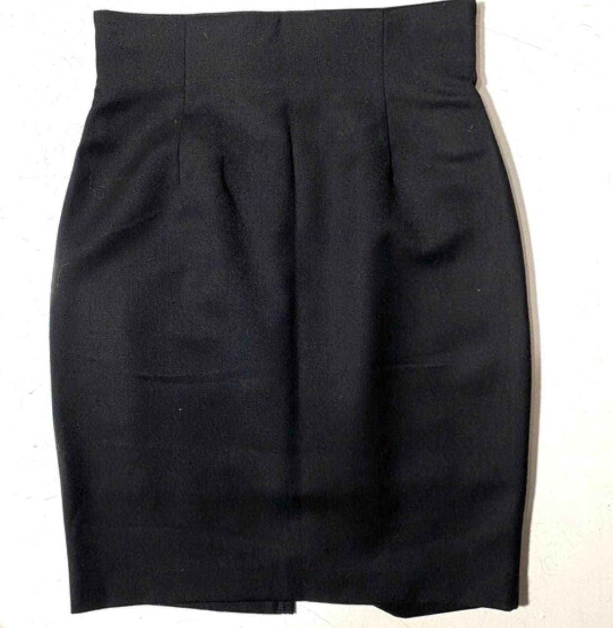 Marzotto vintage green/black tones tartan ladies suit (skirt-chanel style blazer) sz 42