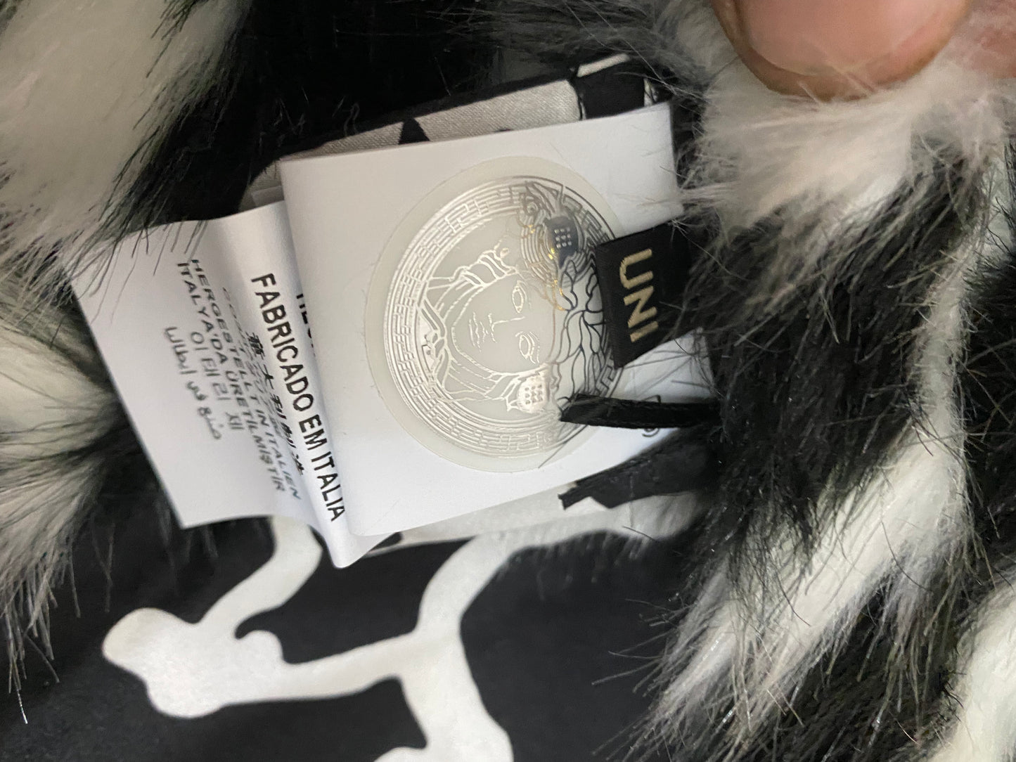 Versace faux fur & pure silk B/W animalier scarf , BNWT