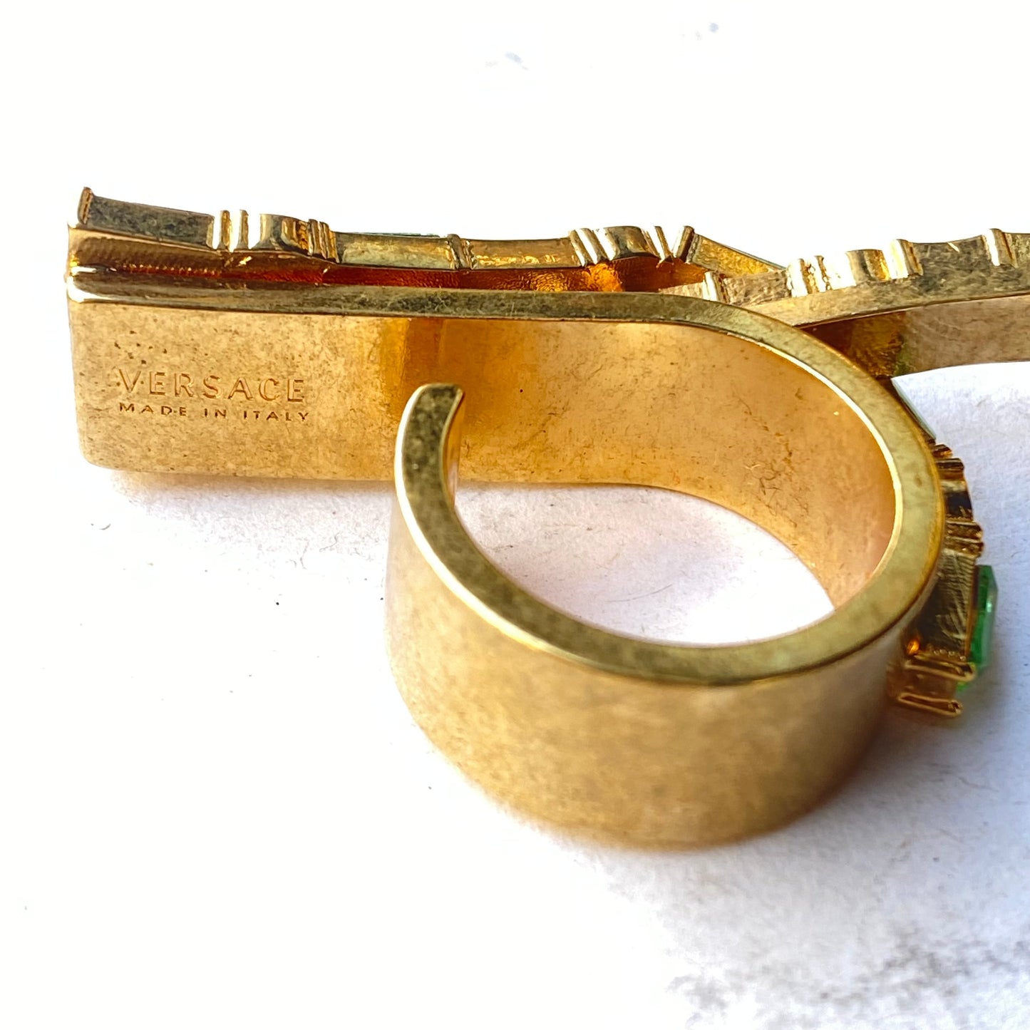 Versace Tribute medusa double finger ring with blue/green crystals, New