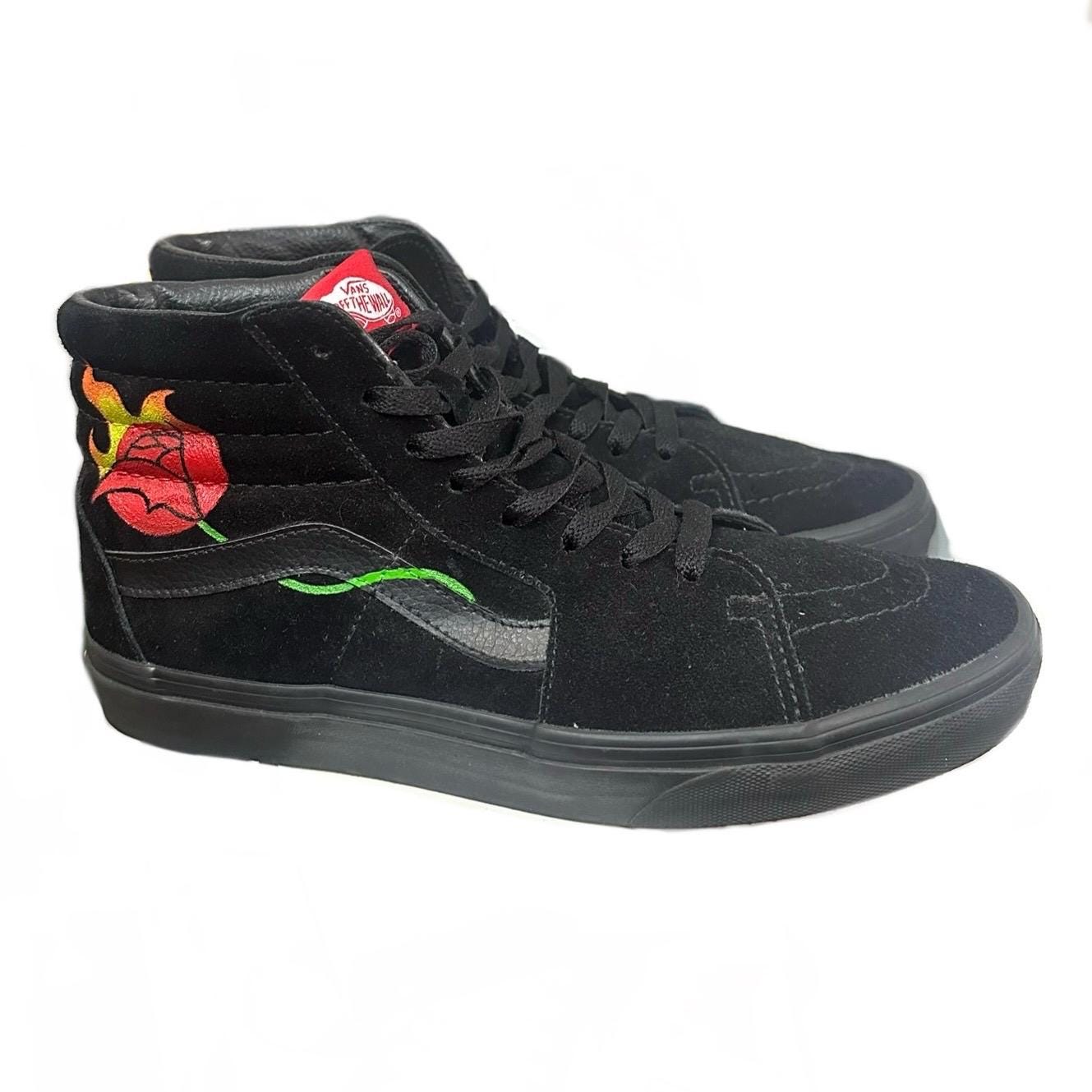 Vans SK8-HI black suede and leather interior hand painted custom with a burning red rose size EU 41 US Men 8.5 / Women 10