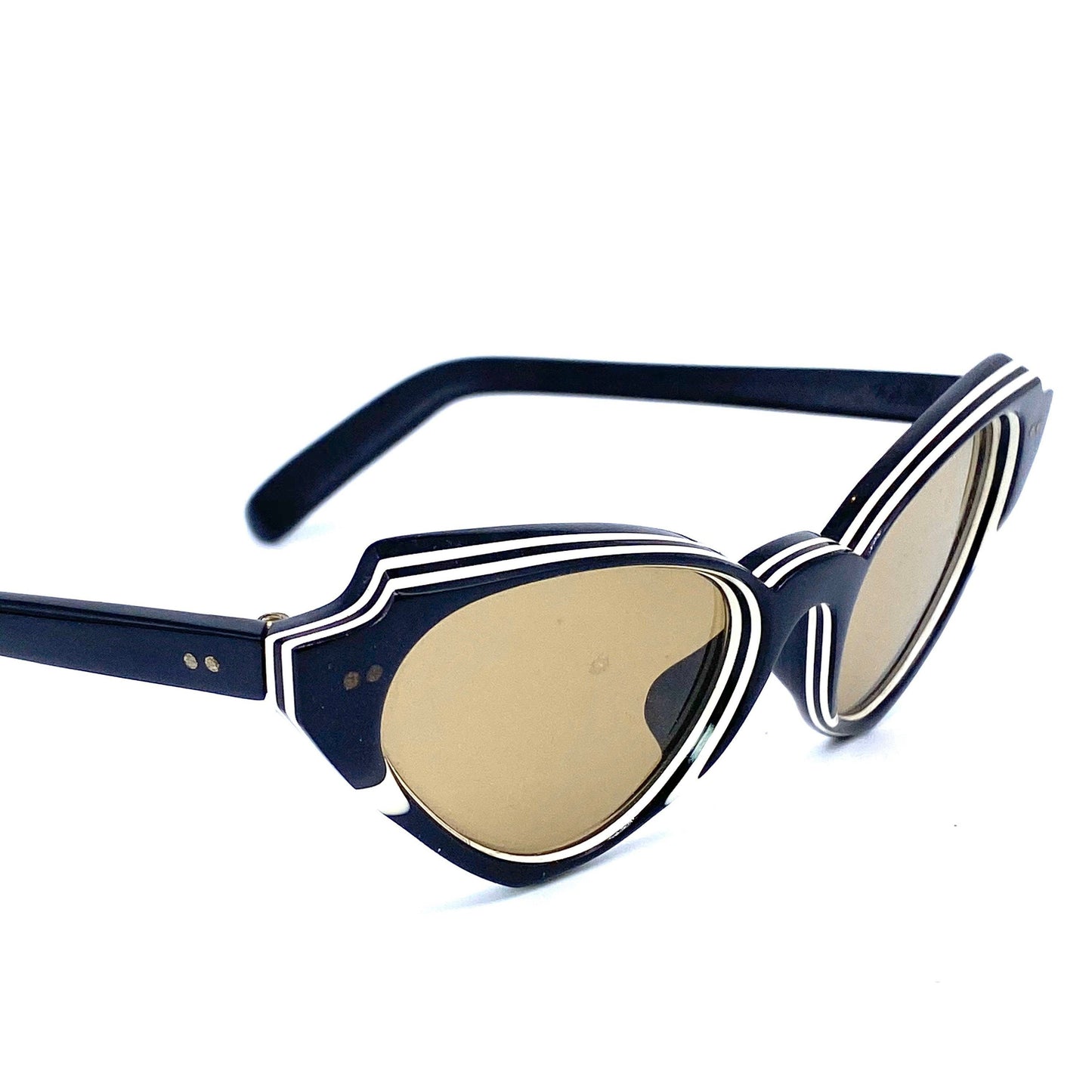 Tigieffe occhiali da sole cateye a strati bianchi neri degli anni '50 fatti a mano in Italia, pin-up rockabilly