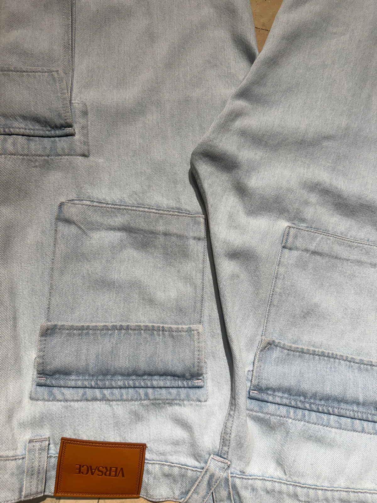 Versace luxury light blue denim cargo jeans sz 34 BNWT