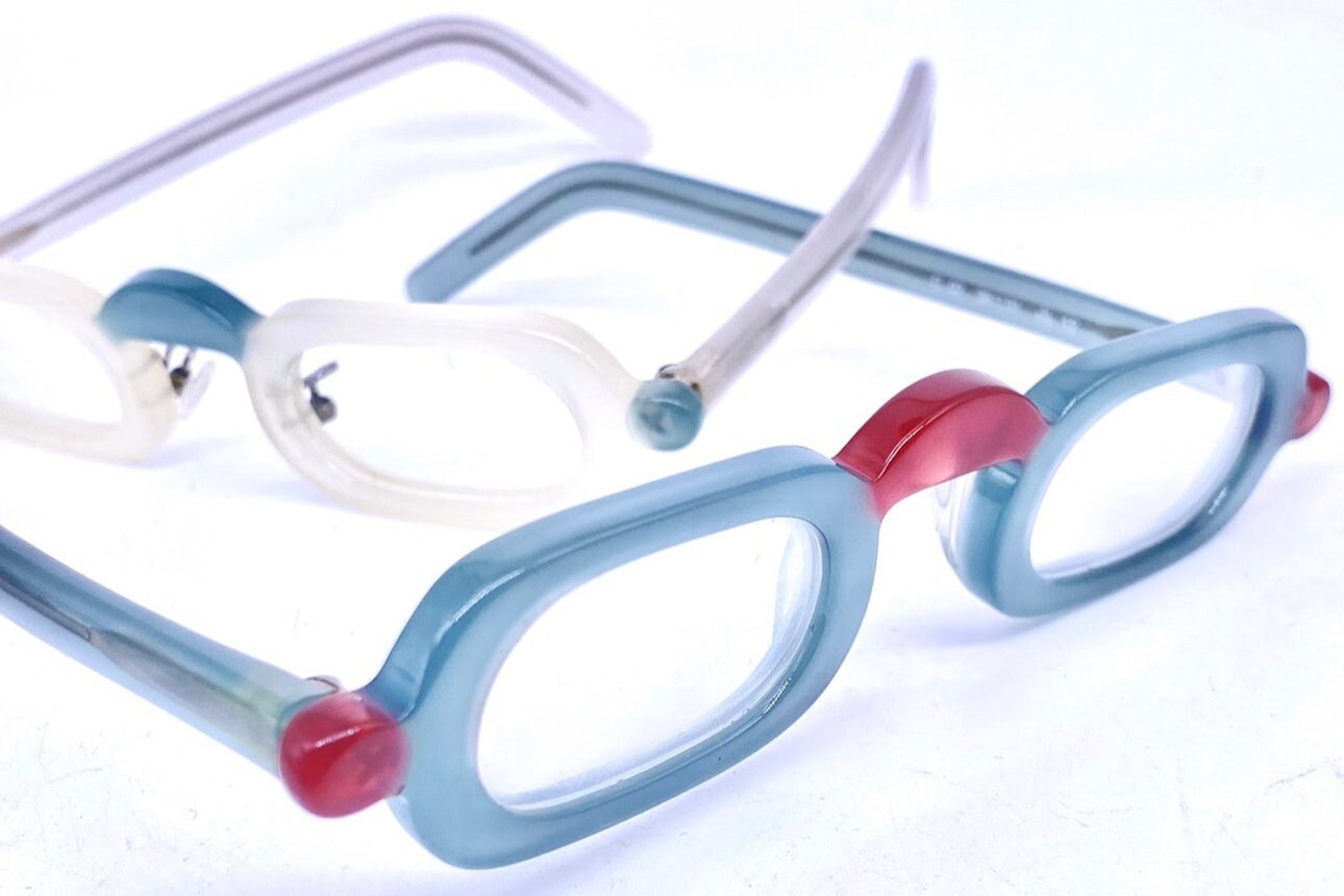 Tilt modernist celluloid reading eyeglasses hand made in Italy, coming in Green or clear color, 80s NOS