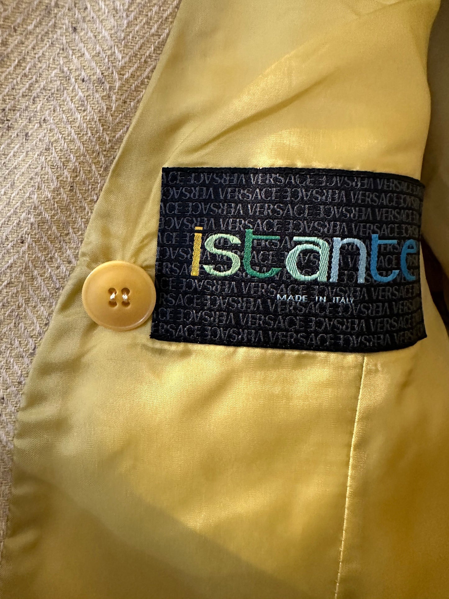 Istante Versace 90s herringbone pale yellow dbl breast wool ladies coat , mint condition; sz M/ 42 / 8