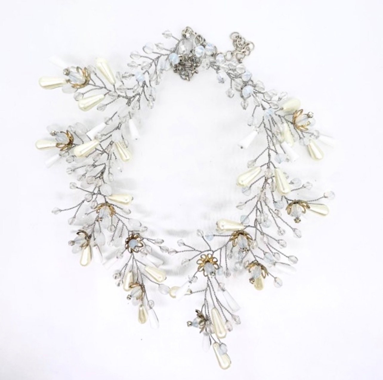 Hand made Swarovski and pearls necklace