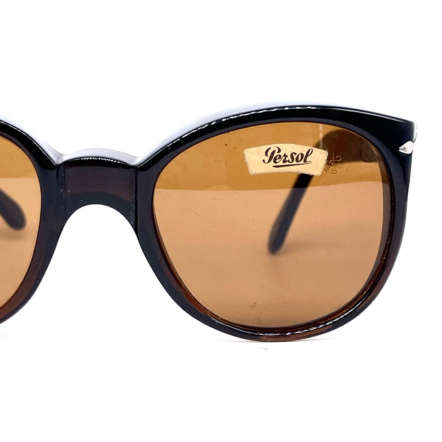Iconici occhiali da sole Persol Ratti Solecchio tartarugati p3 realizzati a mano in Italia negli anni '80