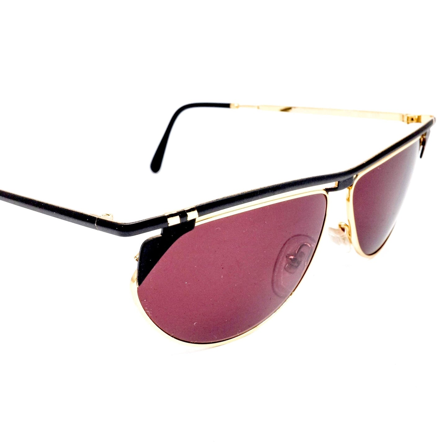 Lozza moon black metallic cateye sunglasses with golden rim in clip on style, made in Italy 1990s NOS