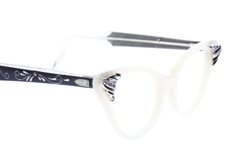 1950s jeweled pin-up cateye glasses in striped pearl white w floral carved black temples, unique and precious, NOS