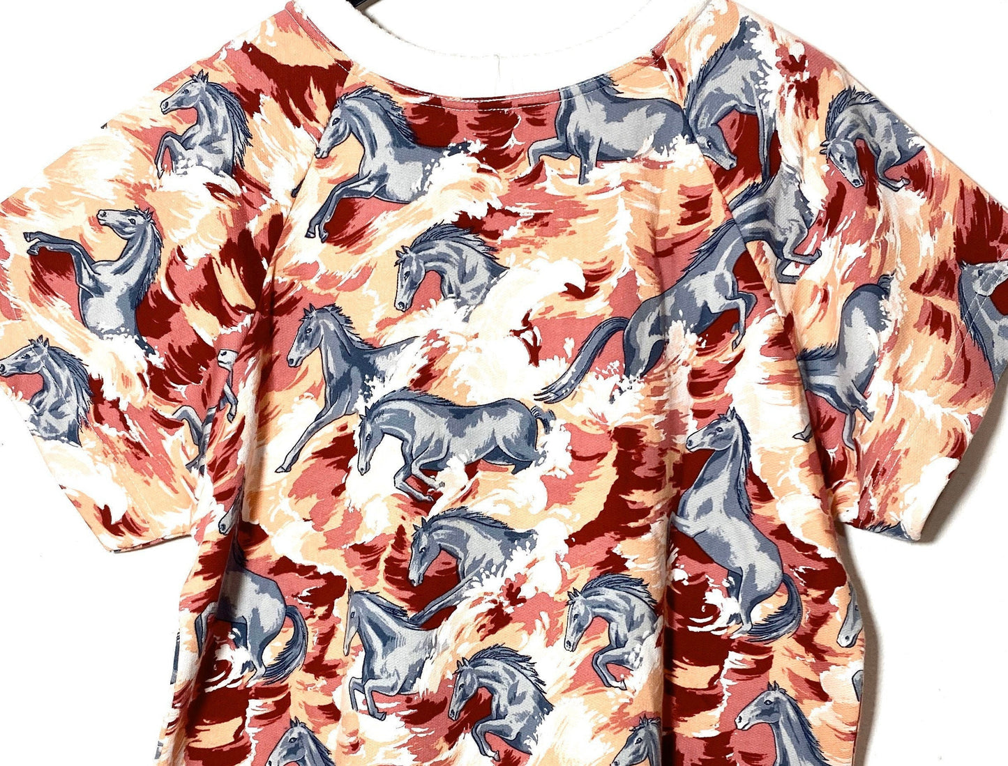 Greenfield coolest short sleeved sweatshirt with horses wading pink waves, 1980s NWT sz S,L