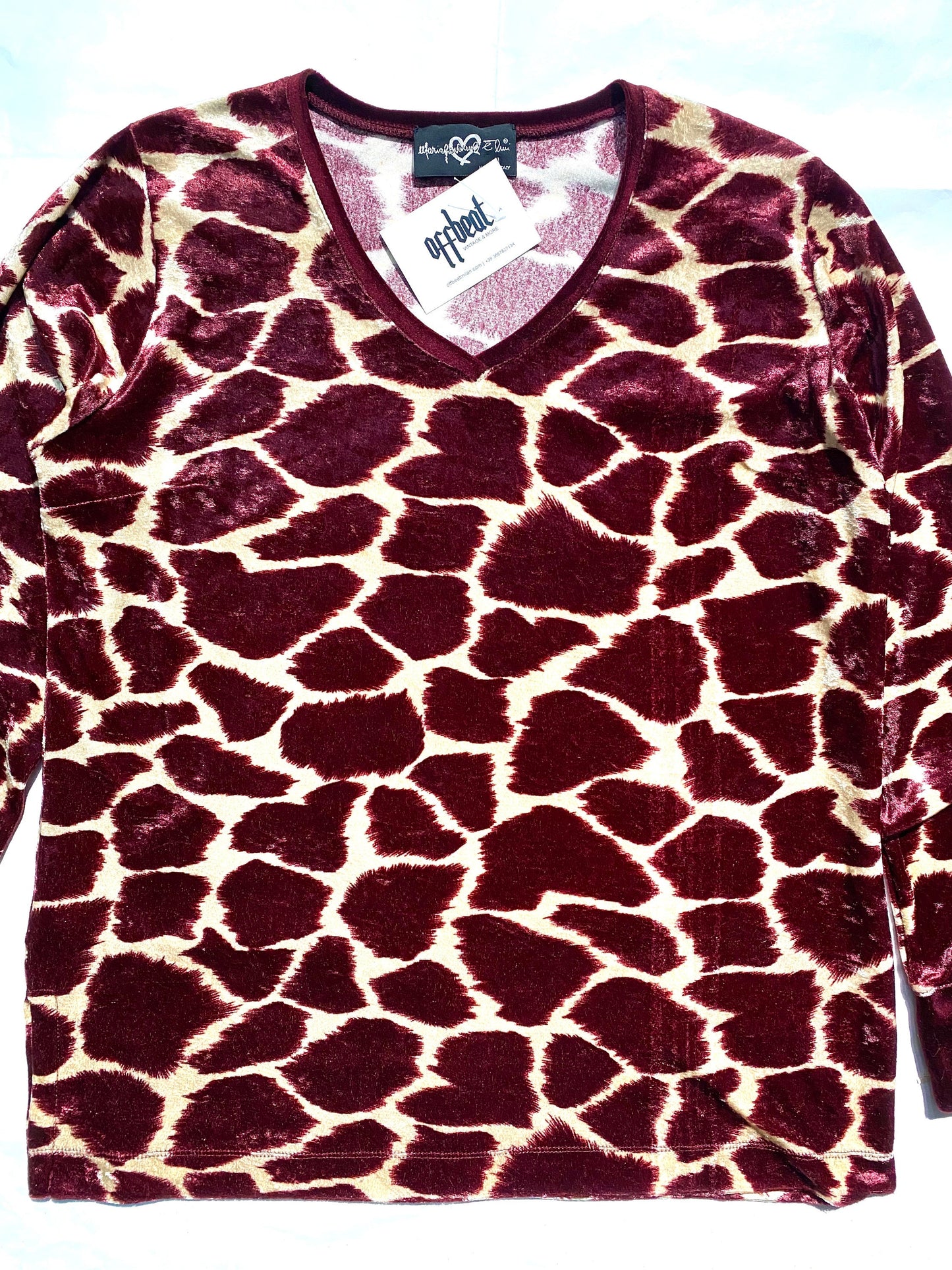 MGElmi coolest chenille cotton burgundy/beige giraffe allover print long sleeved t-shirt, 1990s Italy Mint