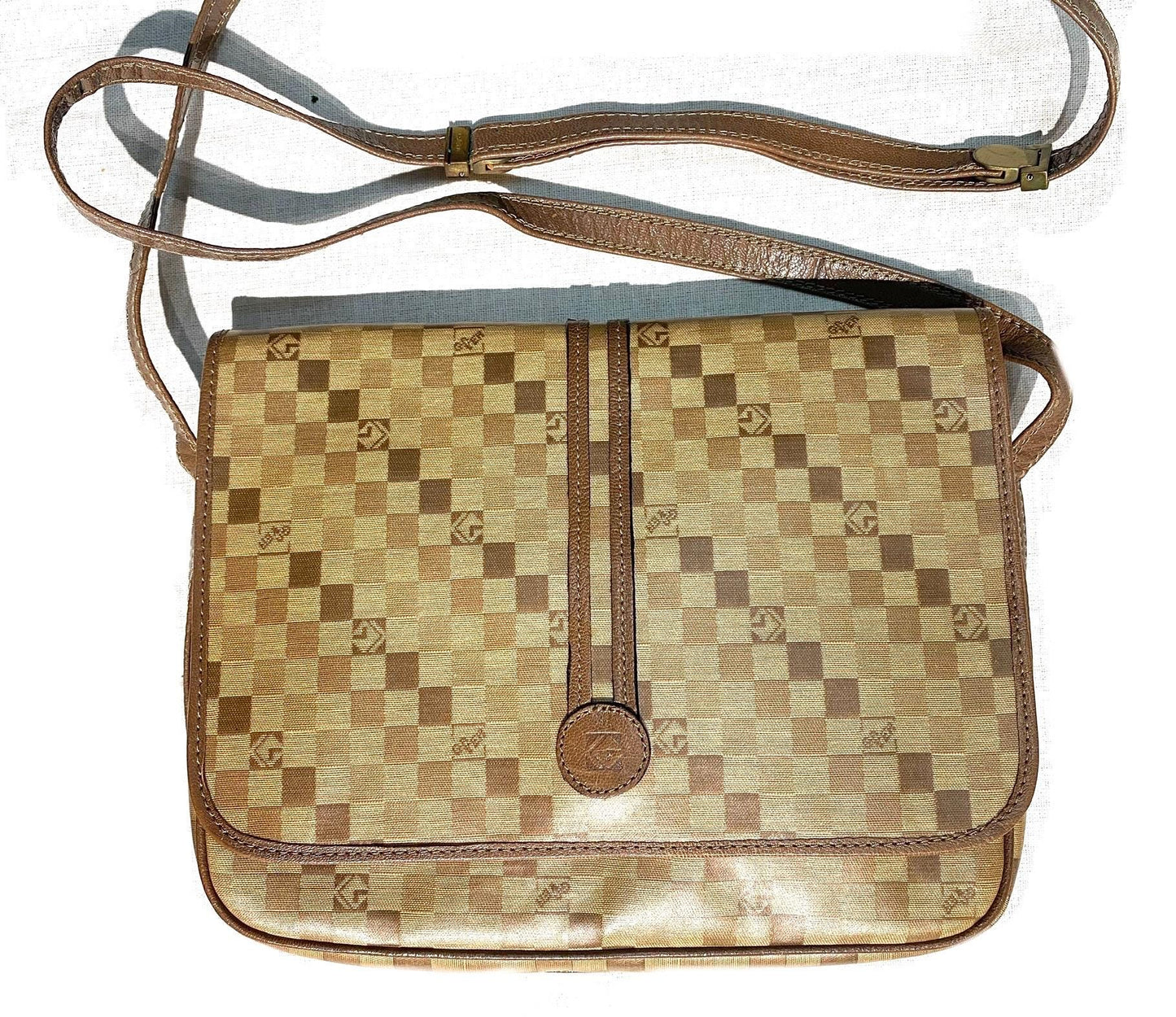 Cute 70s beige checkered waterproof canvas monogram bag, unknown Italian brand, mint.