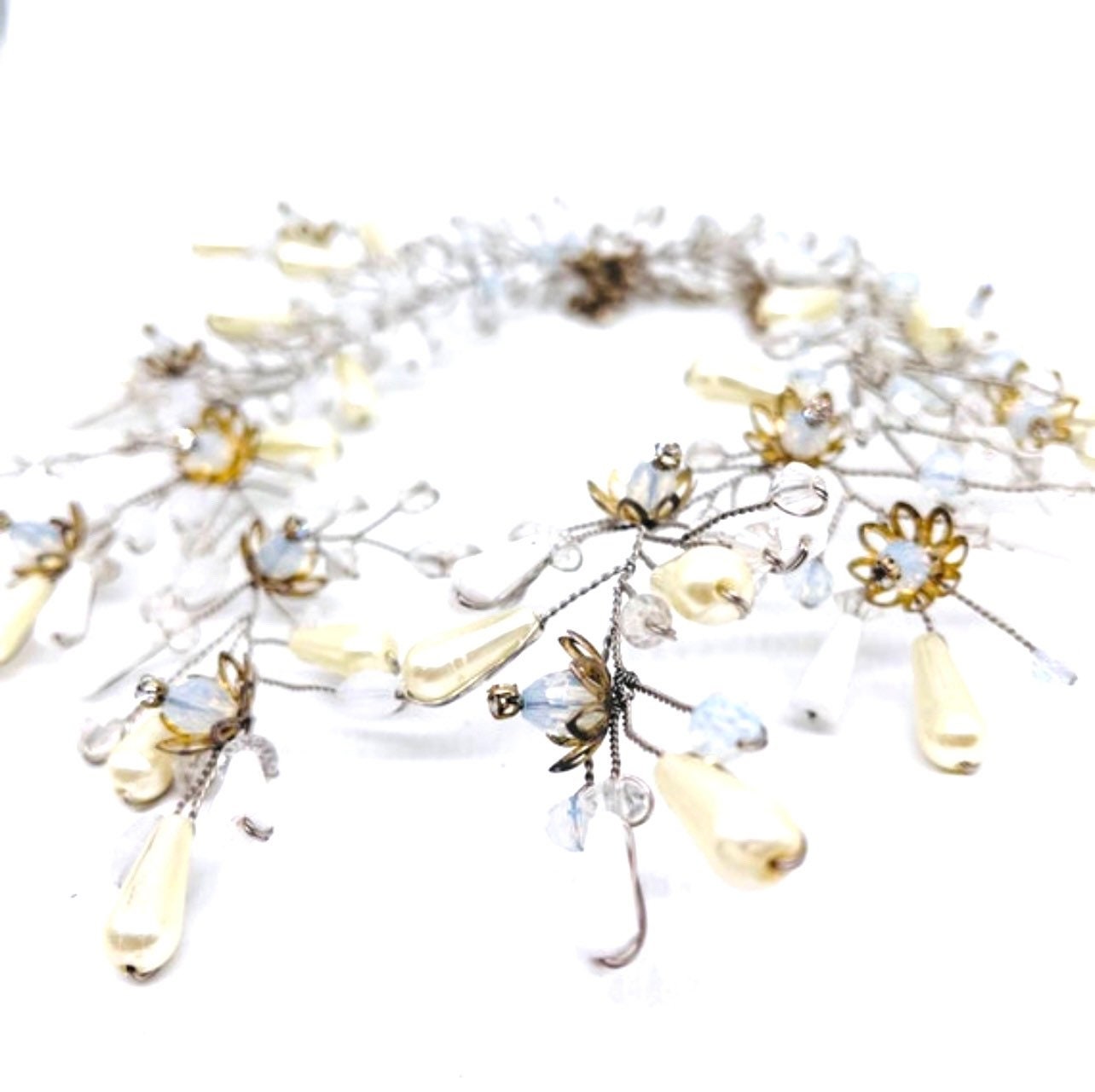 Hand made Swarovski and pearls necklace