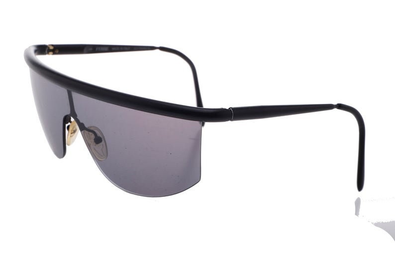 Gianfranco Ferrè GFF120 matte black 90s mask sunglasses, NOS