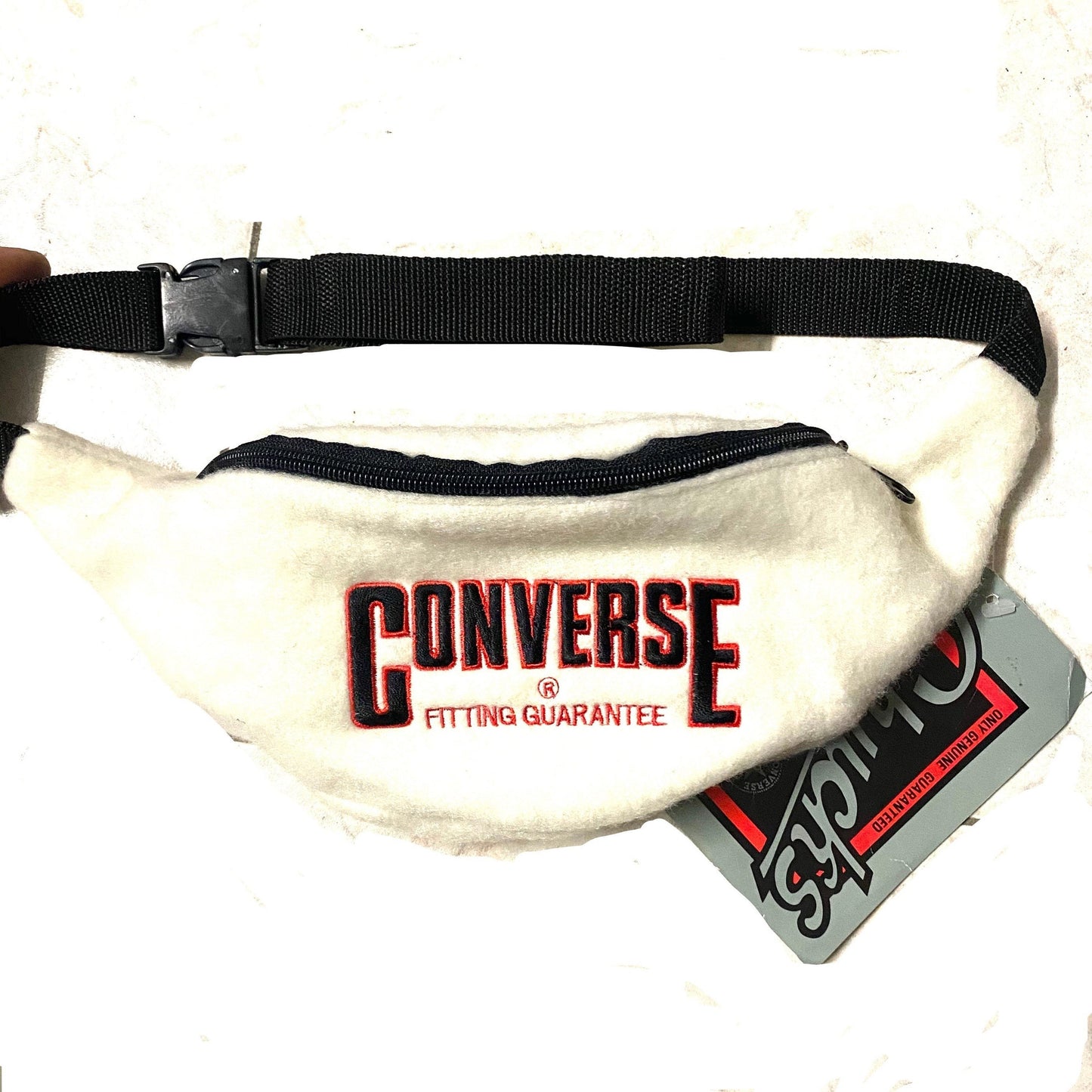 Converse marsupio in felpa bianca con logo ricamato, new old stock anni '90 disponibili 2 pezzi