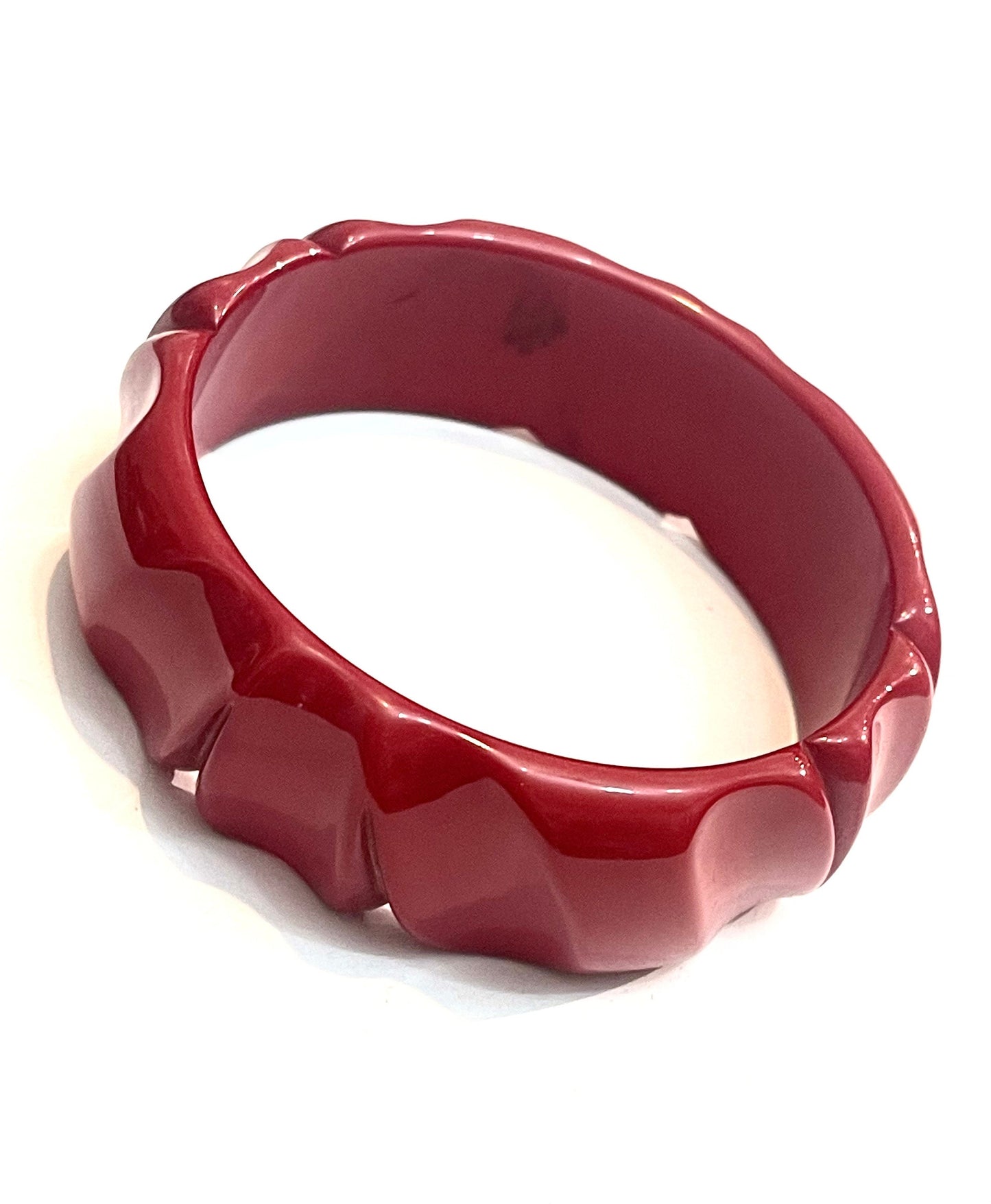 Antique coral red hand carved Bakelite bracelet, 1950/1960s circa