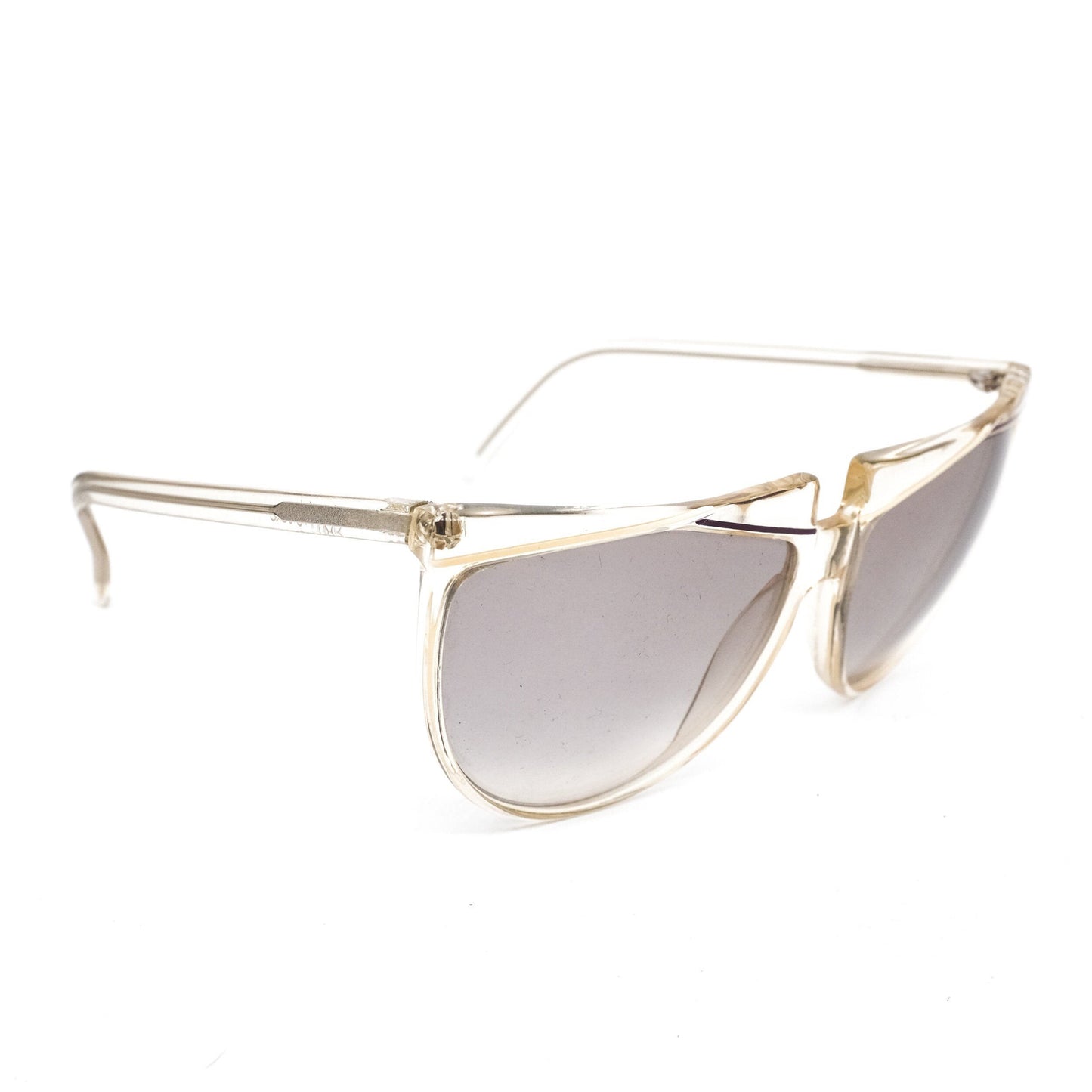 Gianni Versace medusa clear cateye sunglasses with special diamond cut inspired flat browline. Made in Italy, NOS 1980s