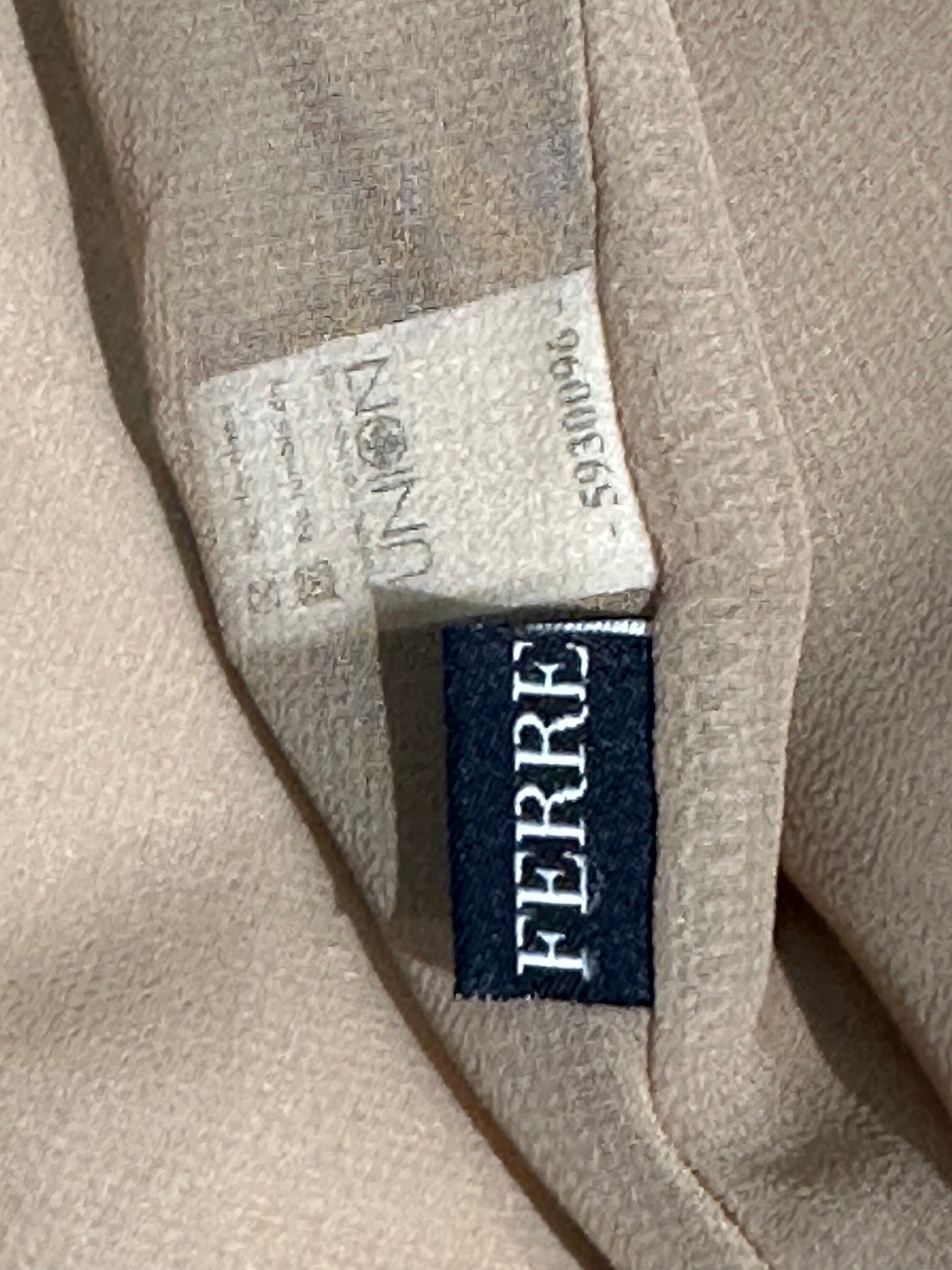 Gianfranco Ferrè translucent satin beige/skin color shirt w round collar & long sleeves, mint sz M