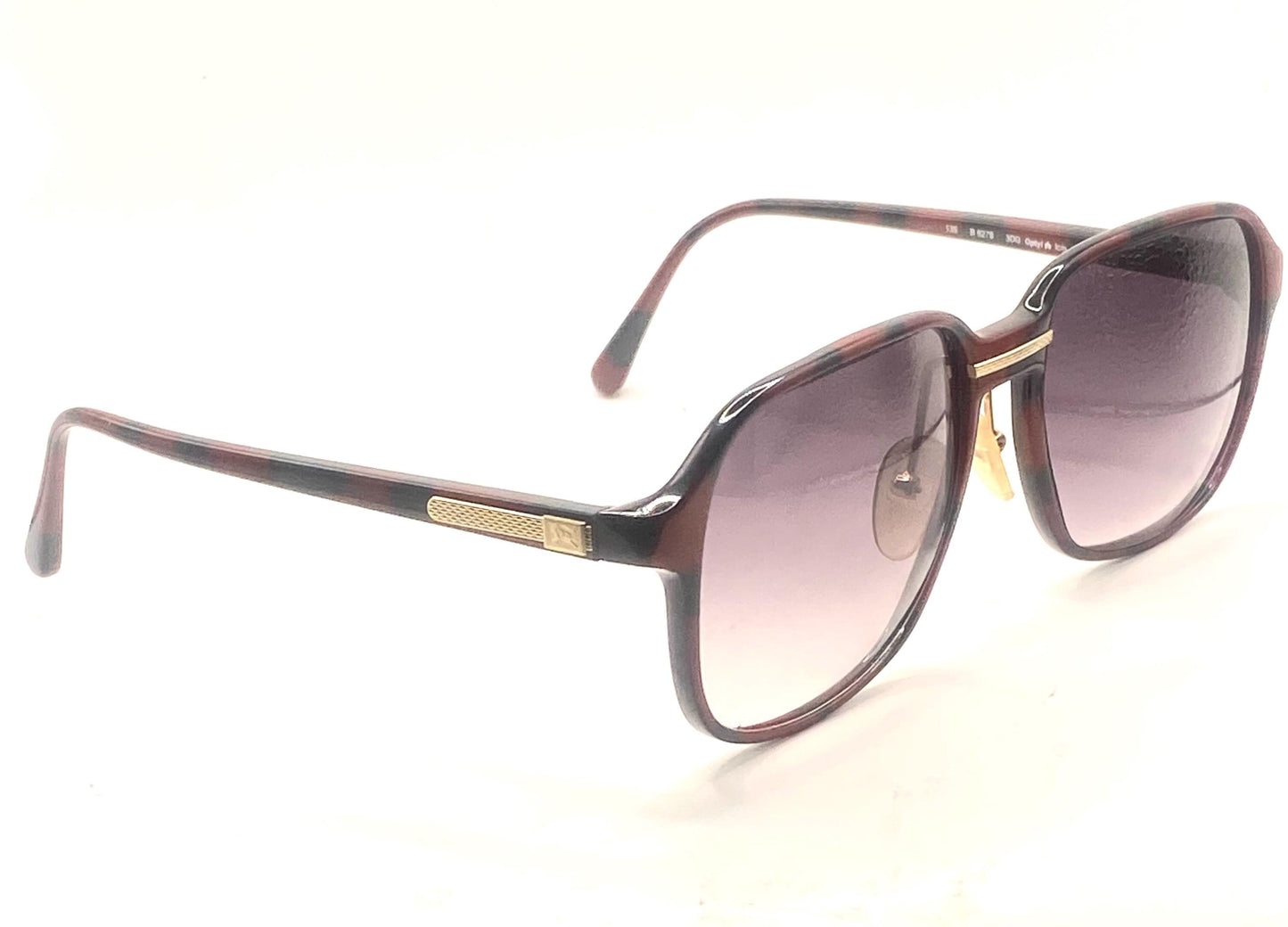 Burberrys B8278 big square red tortoise /gold sunglasses, made in Austria by Safilo, 80S NOS