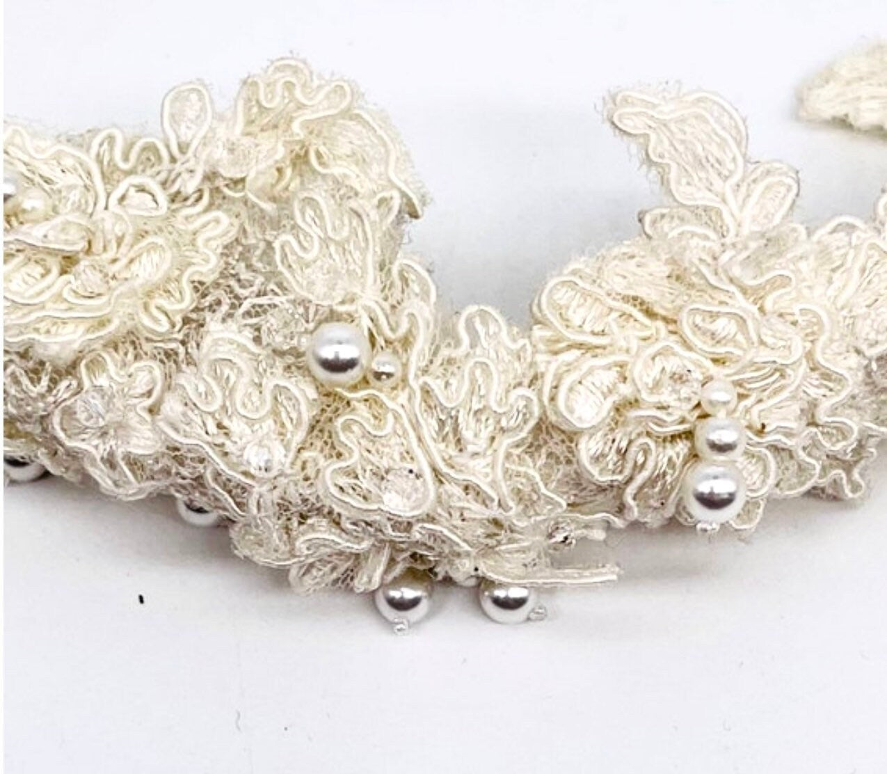 Hand made embroidery and pearls jewel headband
