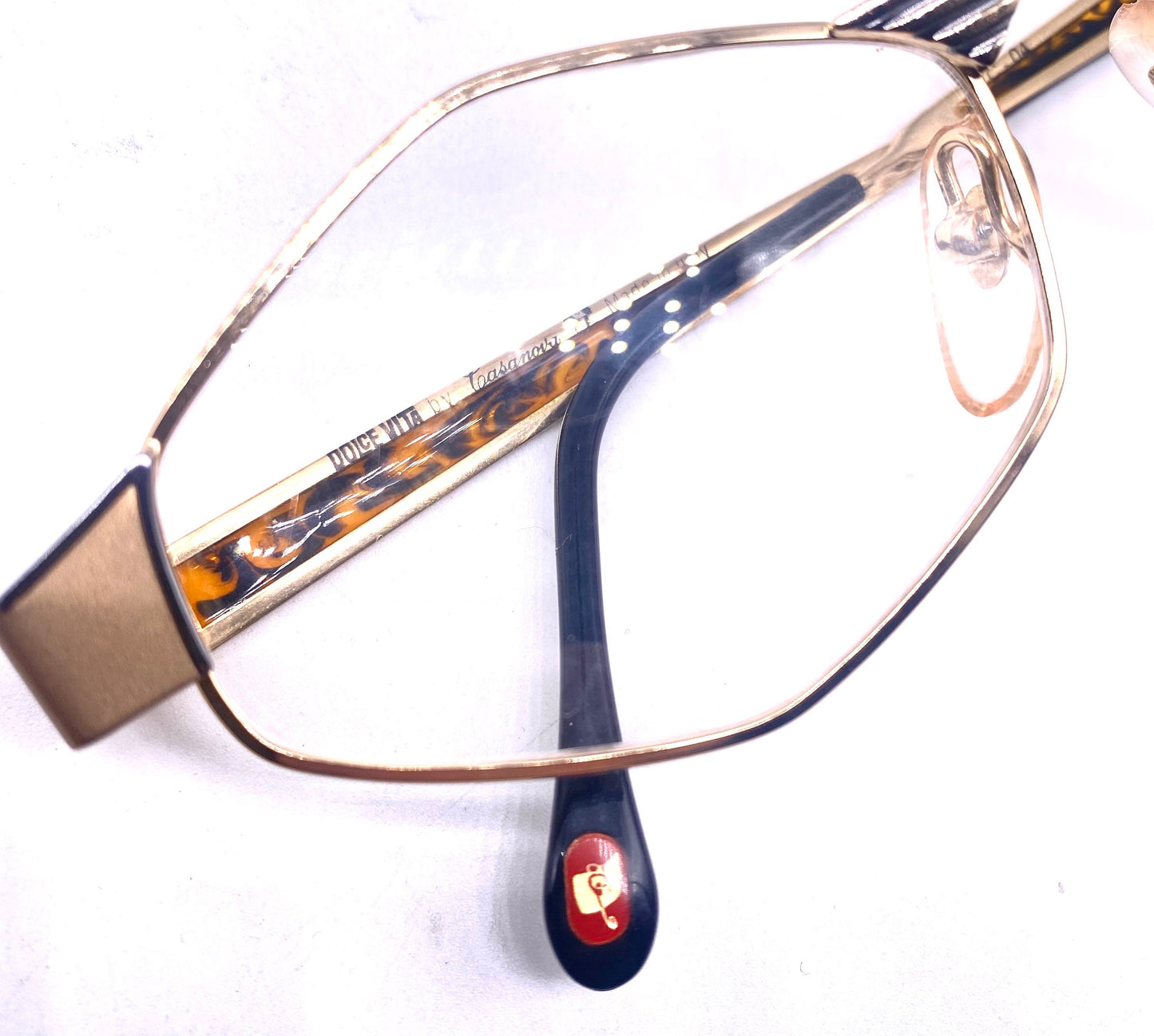 Dolcevita rare hexagonal gold frames w amber translucent inserts by Casanova, Italy 80s NOS