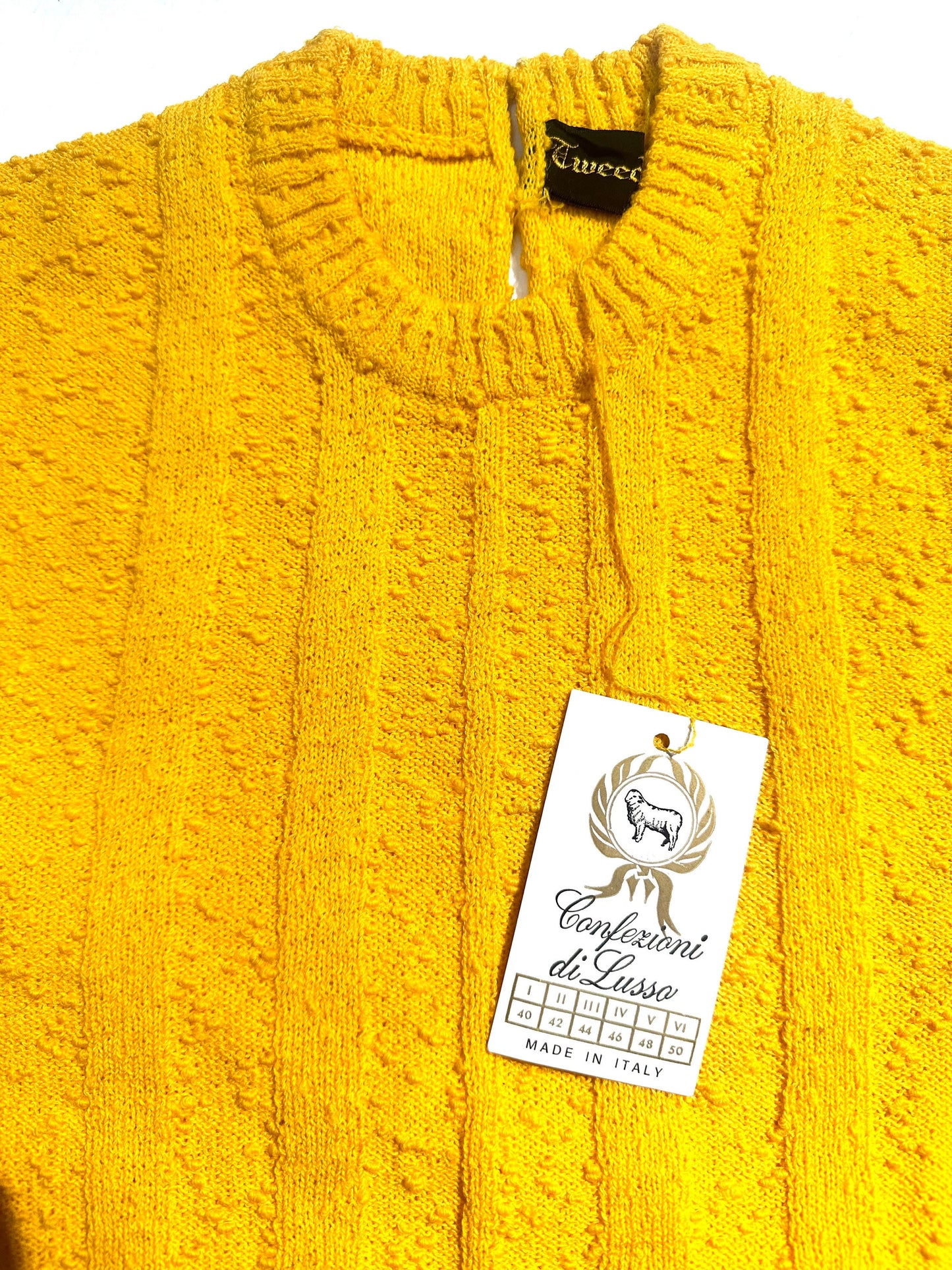 Finest Italian knitwear, yellow knitted cotton t-shirt / jumper w- 3-D striped-dotted pattern , 1970s BNWT
