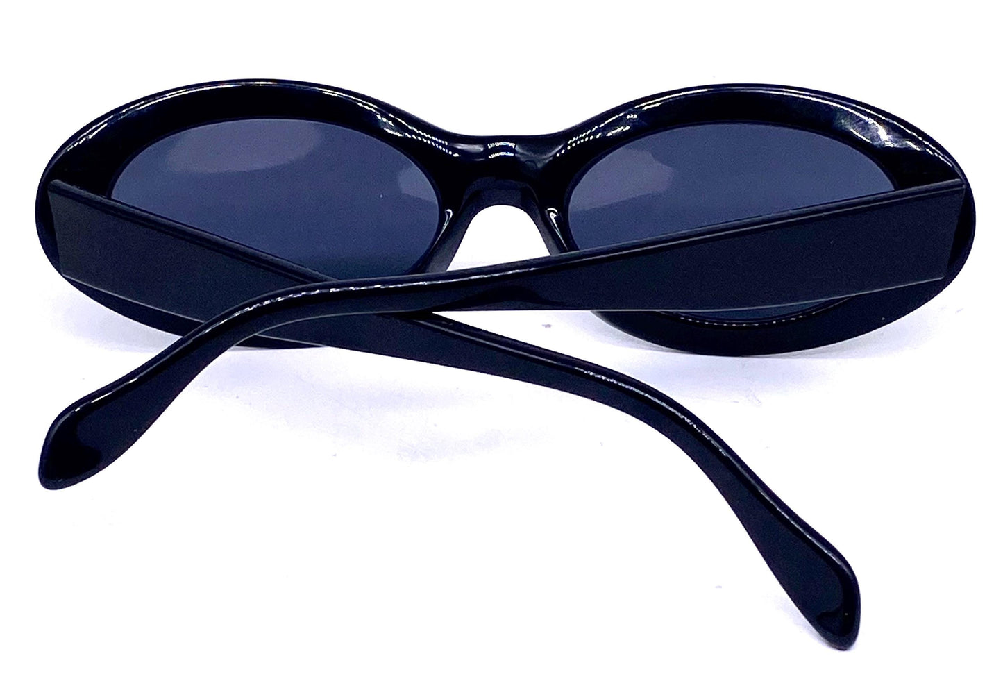 Alain Mikli par Mikli black oval cello sunglasses hand made in France, NOS 80s