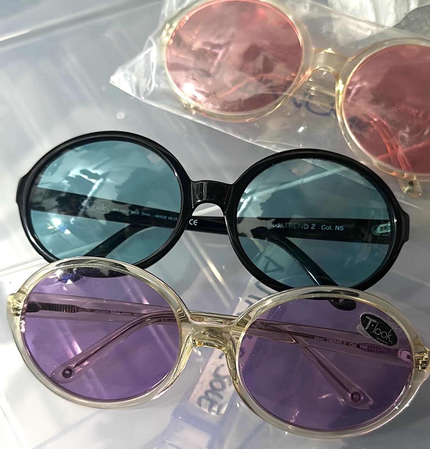 T-Look round oversized sunglasses w tinted lenses, coming in many colorways, NOS 90s Italy