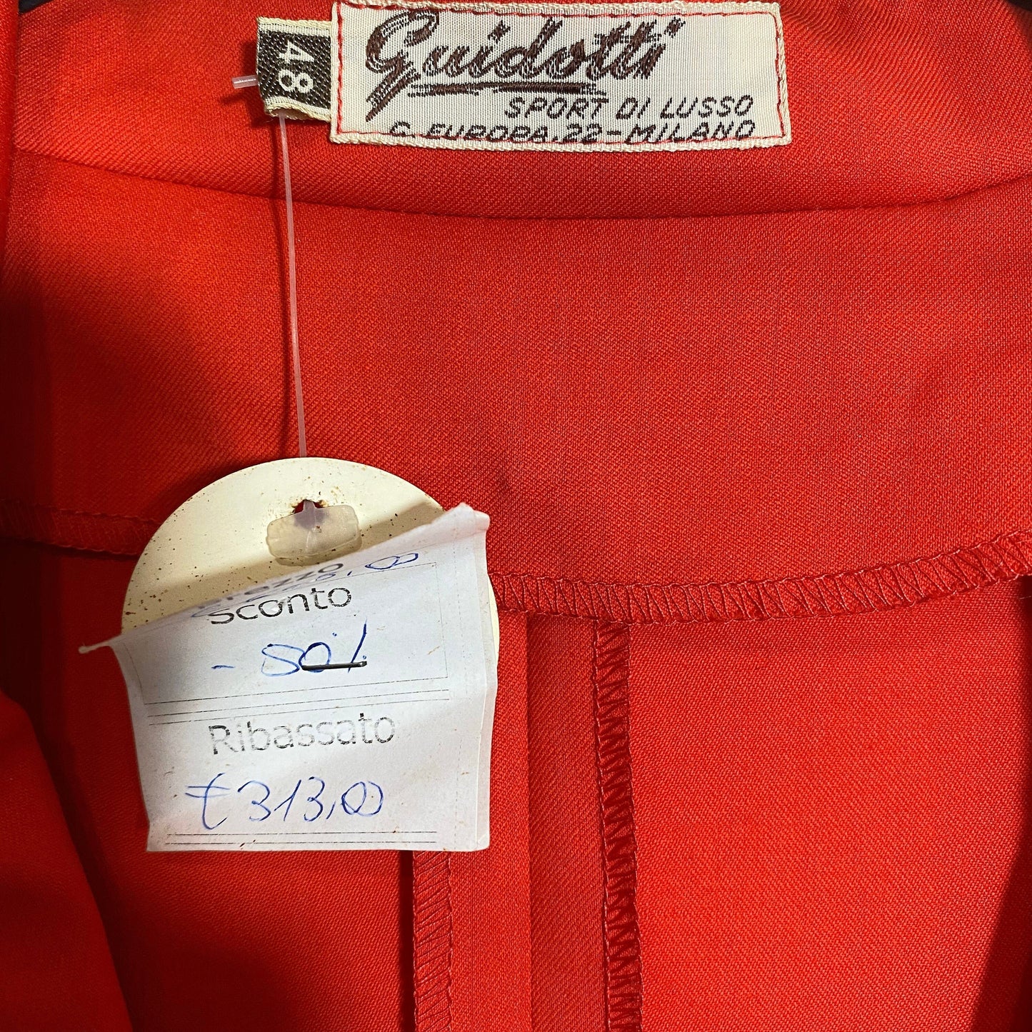 Guidotti luxury sportswear 1970s V red shirt dress, wonderful light and fresh cotton w golden buttons, NOS with tags