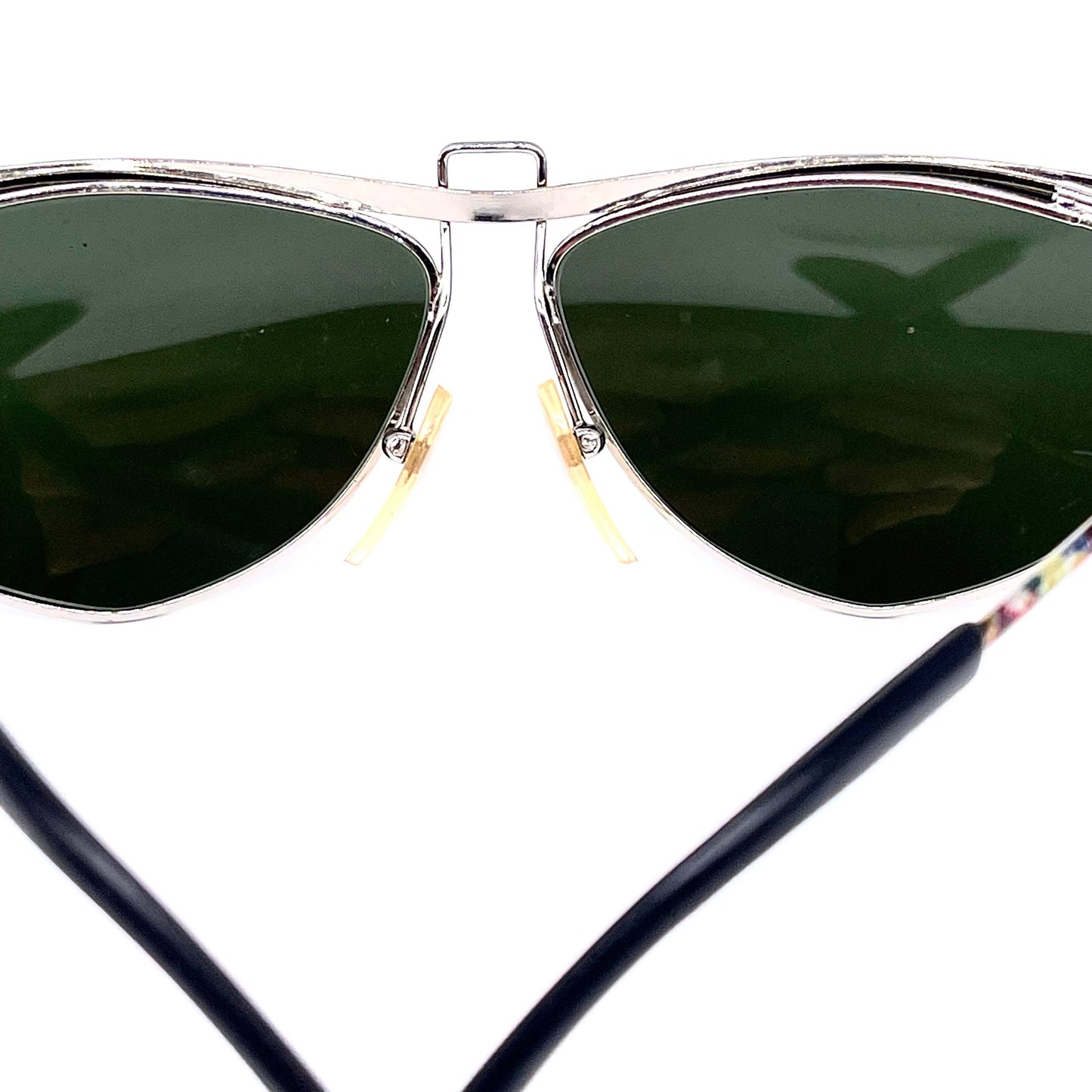 Solgir modernist sunglasses with Multicolor enamel and fork bridge, NOS 80s Italy