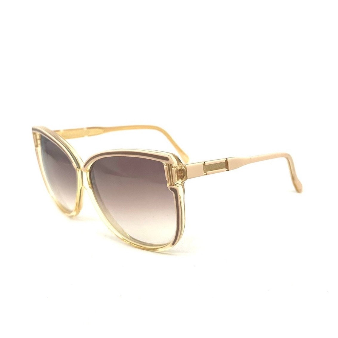 Courreges 8430 square oversized sunglasses in cream and gold color, 1970s NOS hand made in France