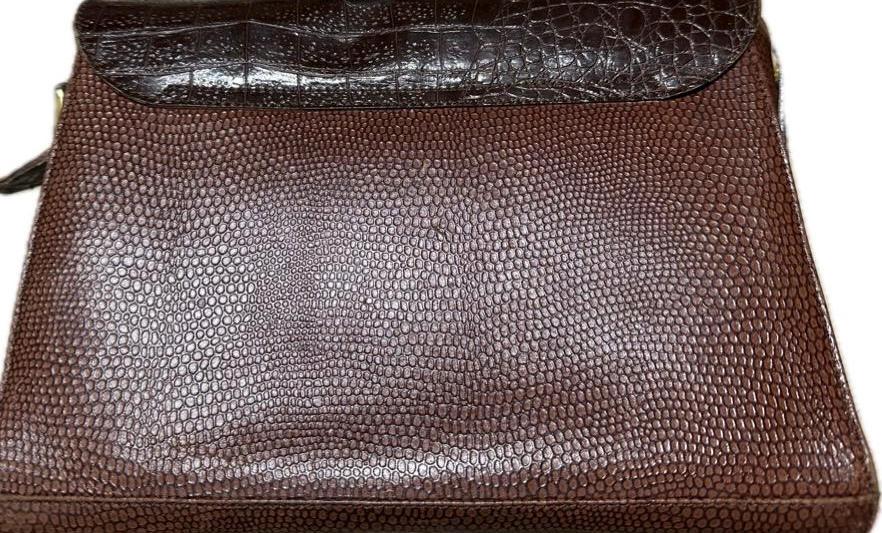Gianfranco Ferré 90s brown leather alligator print leather crossbody bag W golden hardware, mint