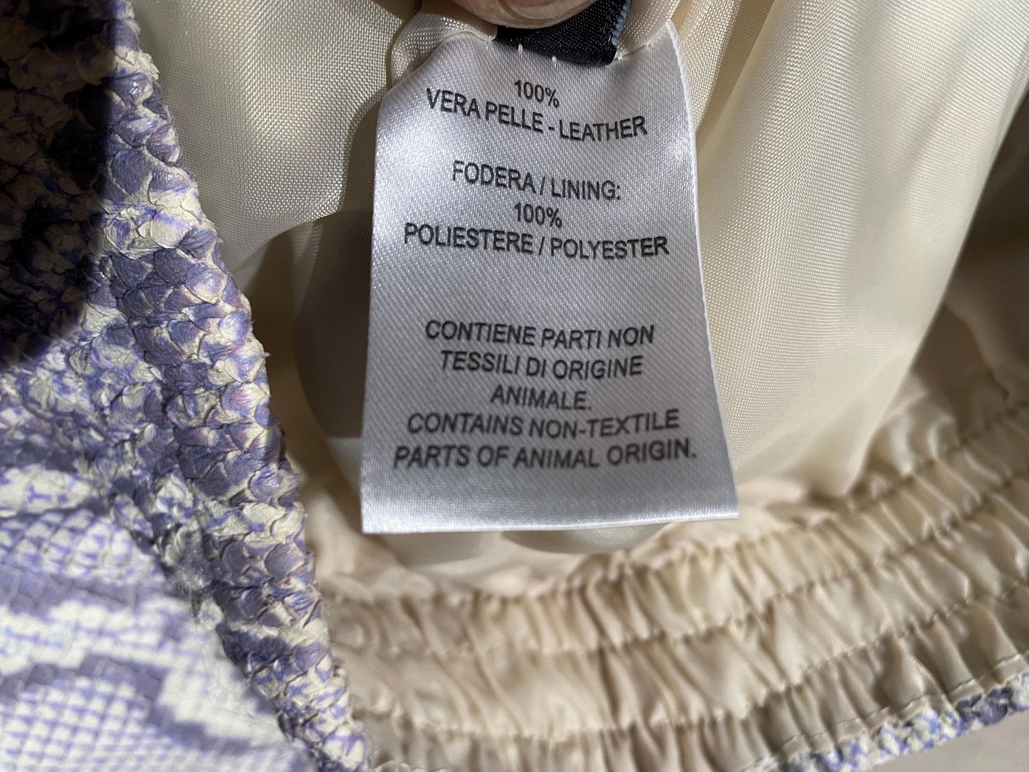 Real leather trackpants w snake print-3d texture, super realistic feel and look, BNWT itsly 90s